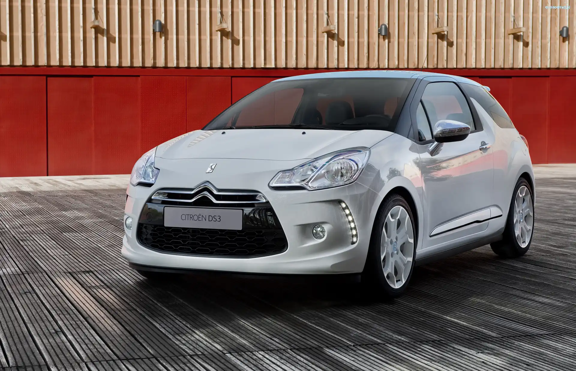 Atrapa, Citroen DS3, Przód