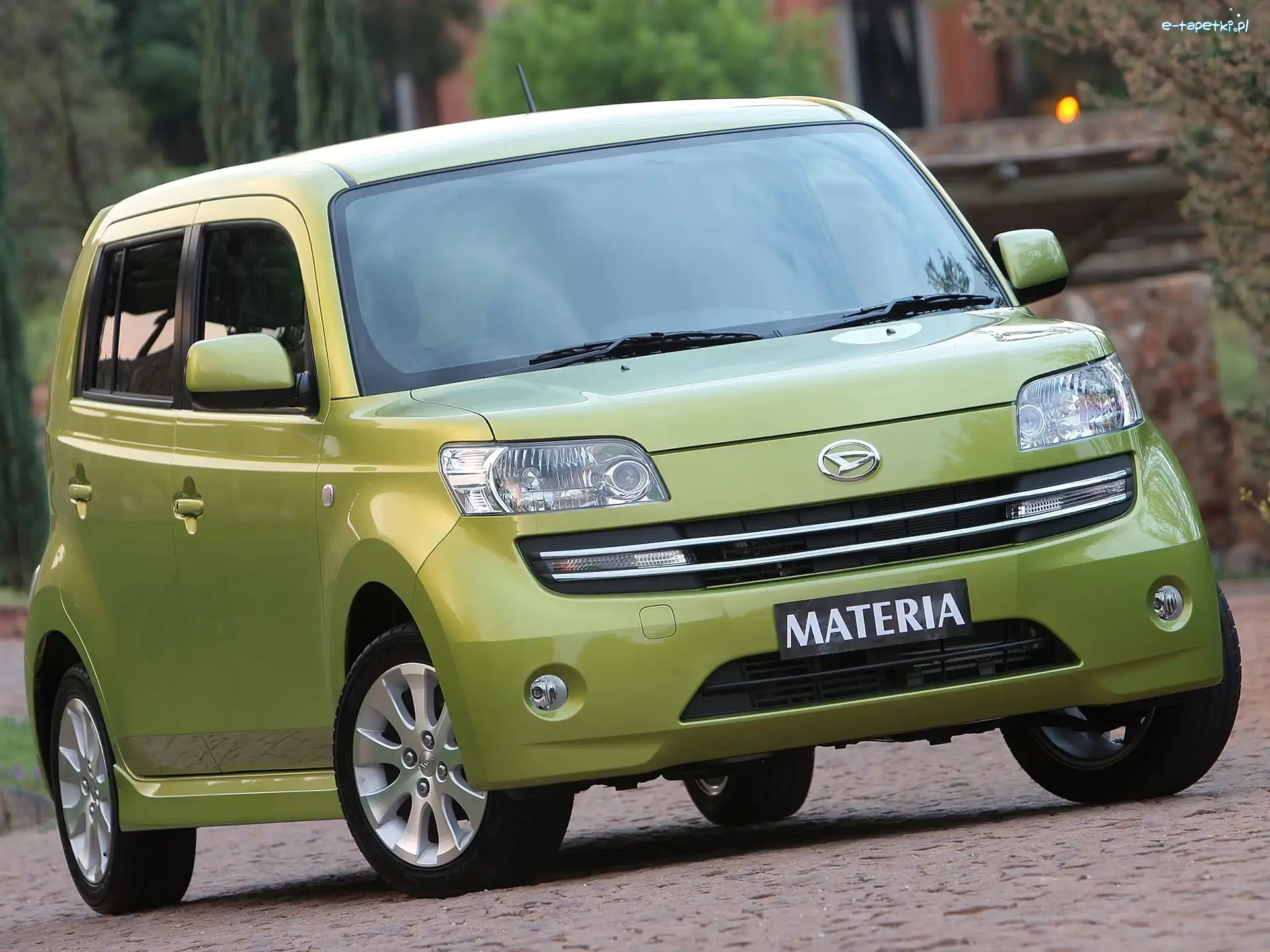 Emblemat, Maska, Daihatsu Materia