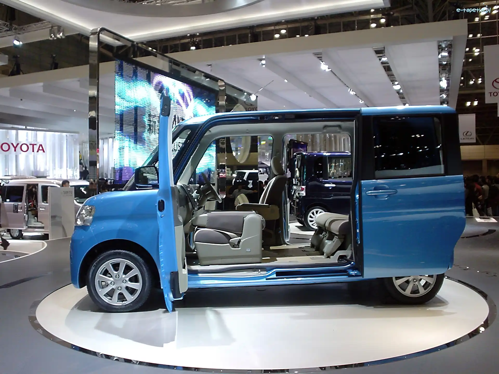 Pasażerska, Przestrzeń, Daihatsu Tanto
