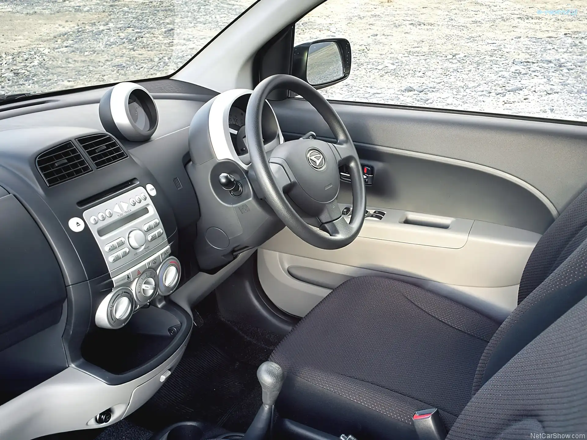 Daihatsu Sirion, Po, Kierownica, Stronie, Prawej