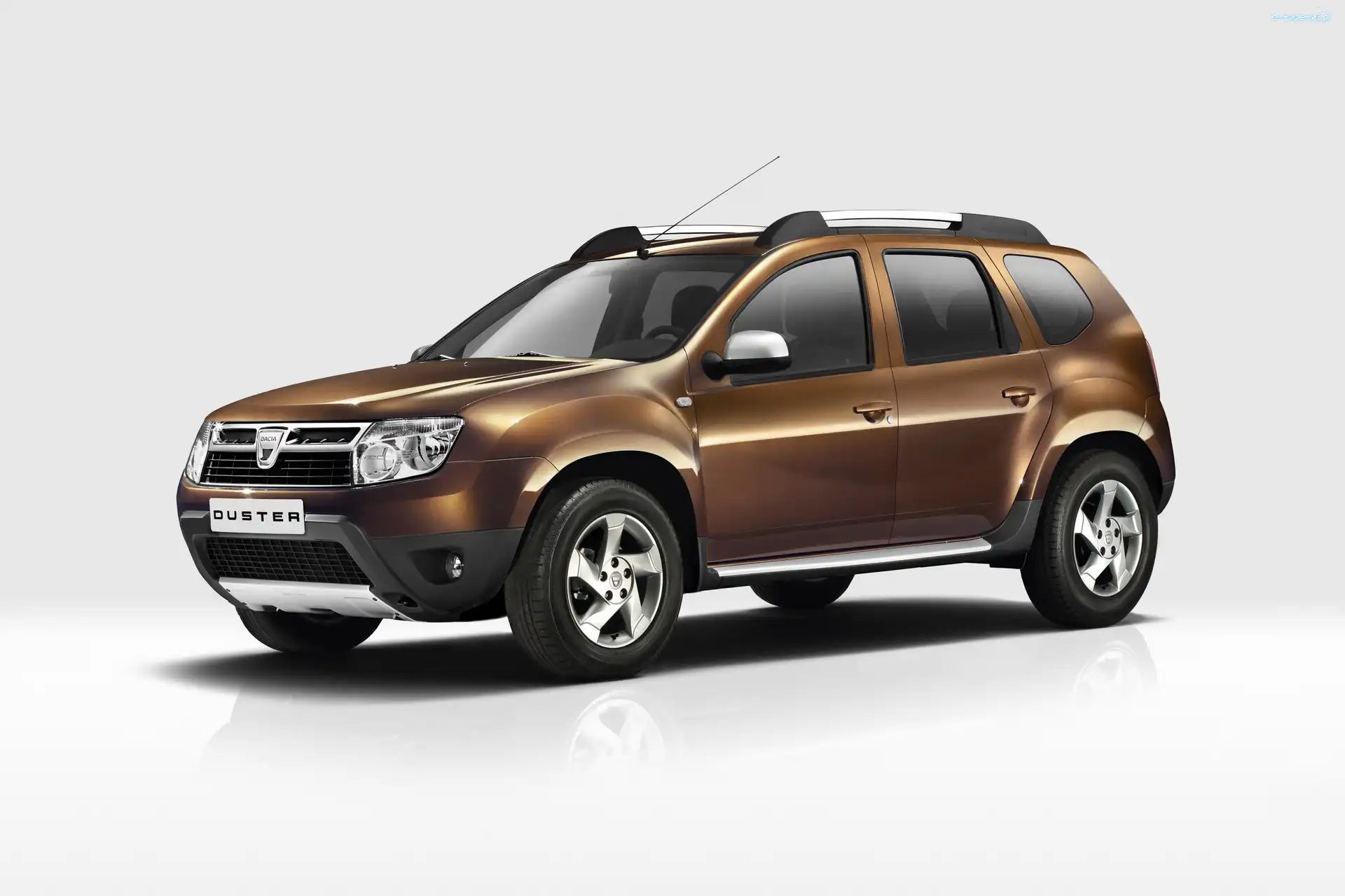 Antena, Dacia Duster
