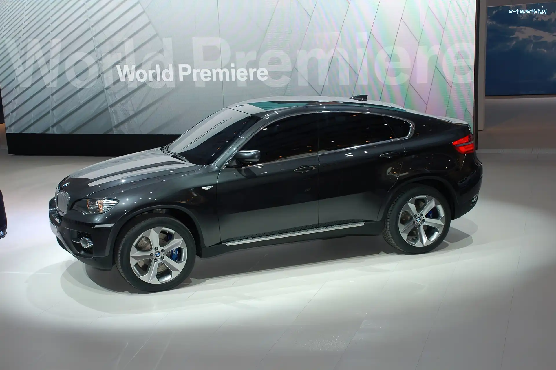 Premiere, World, BMW X6