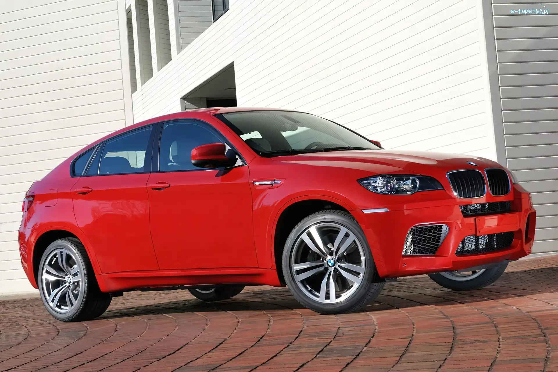 BMW, Seria M, X6, Czerwone