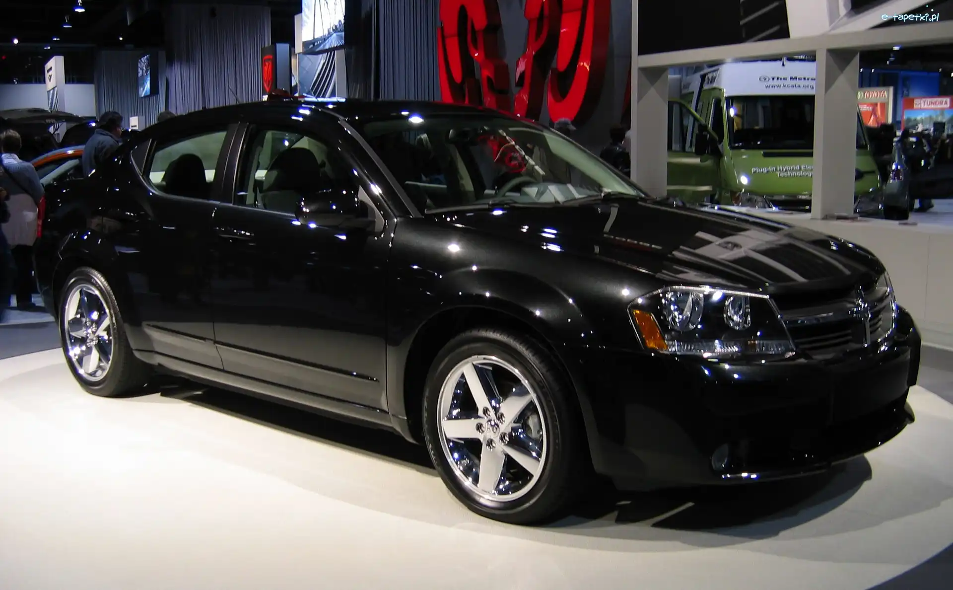 Wystawa, Dodge Avenger, Debiut