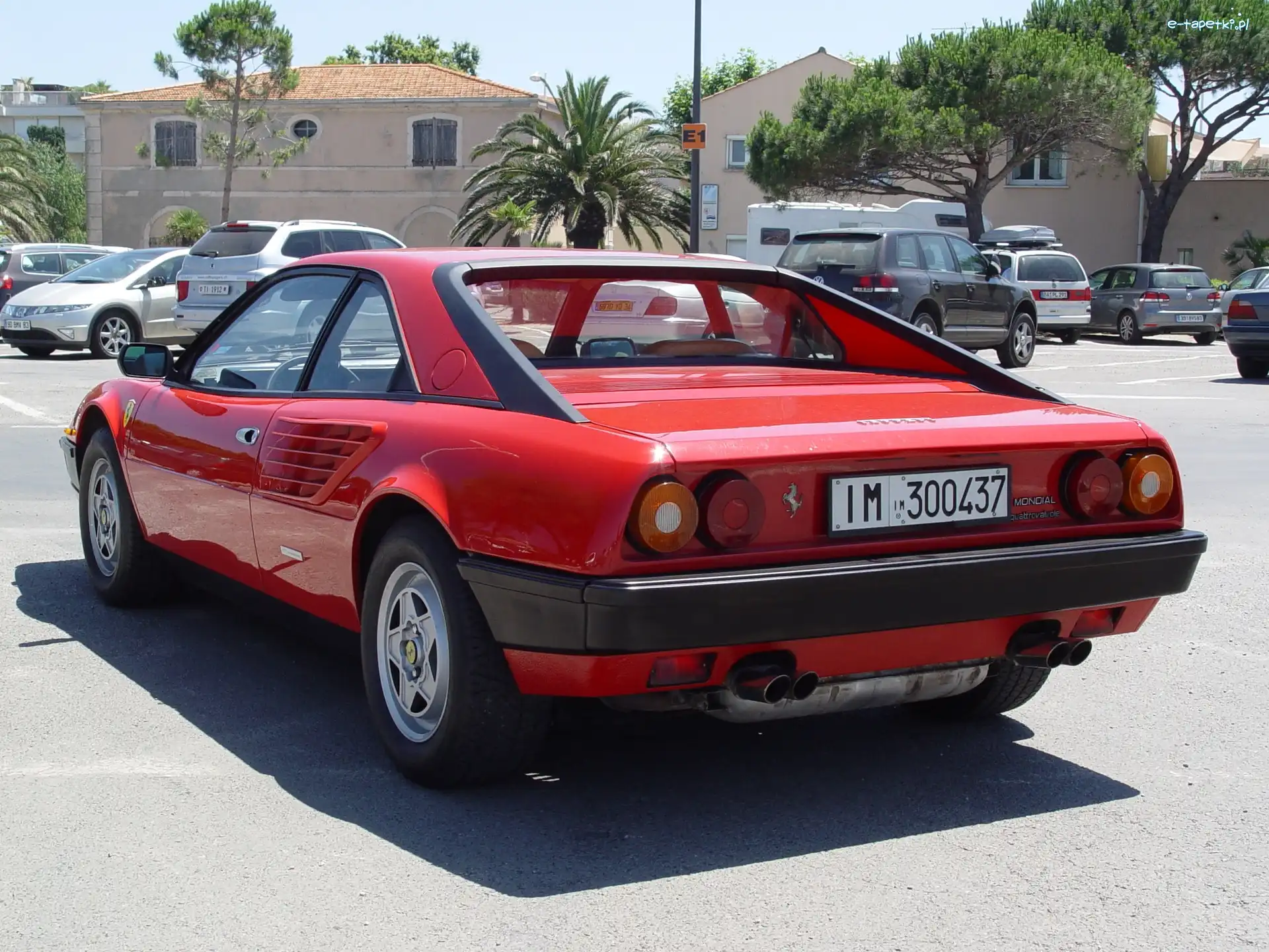 Ferrari Mondial, Czerwone
