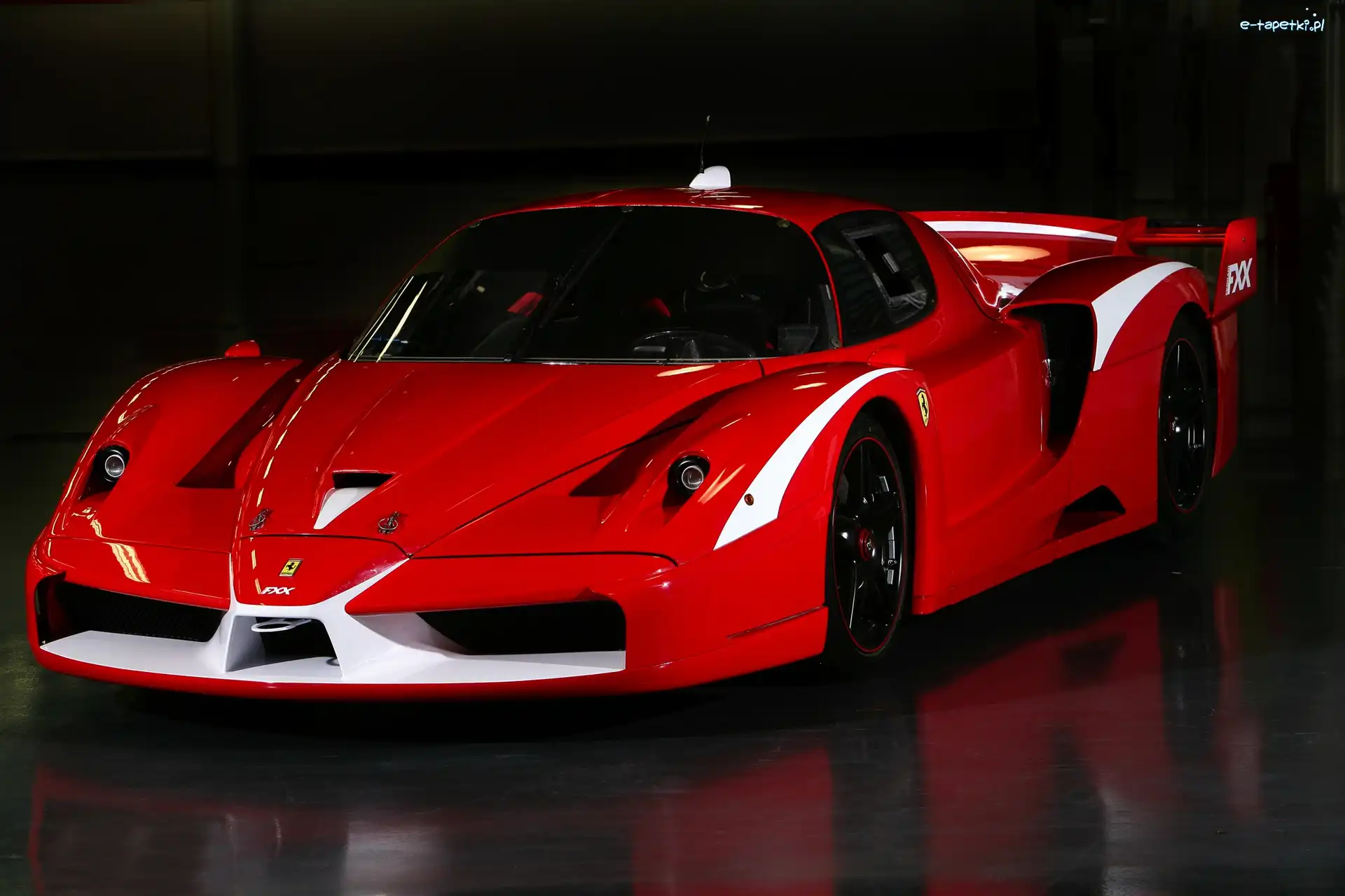 Ferrari FXX, Czerwone
