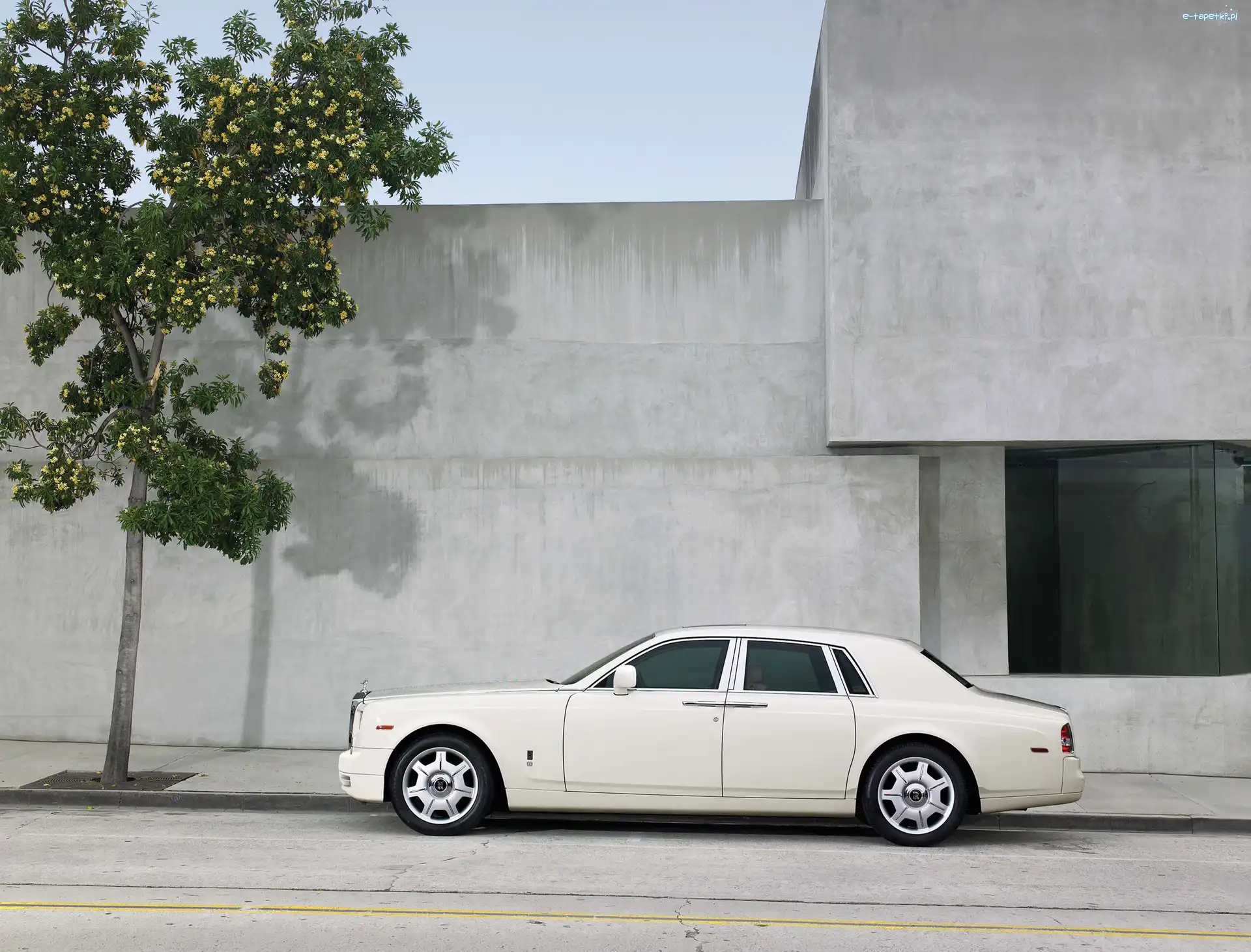 Rolls-Royce Phantom, Biały
