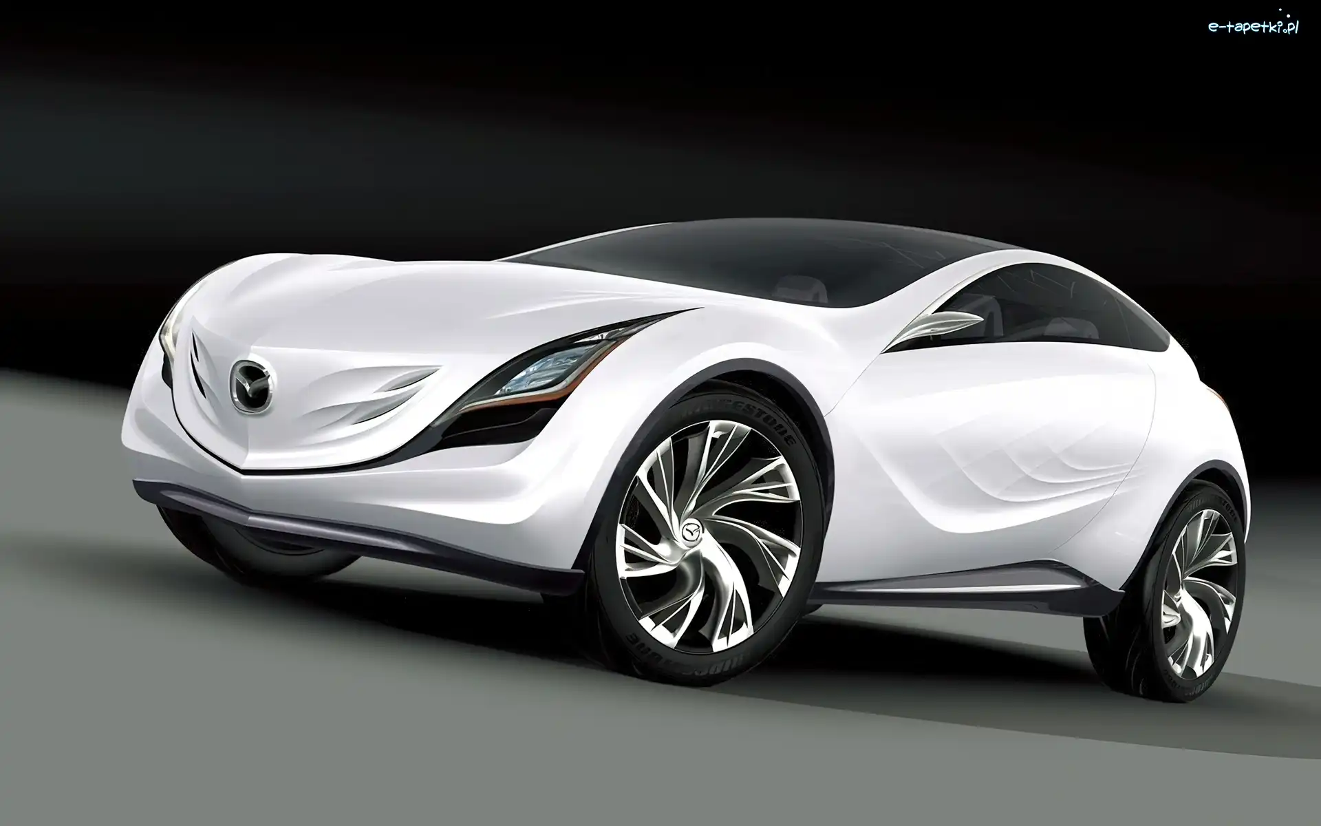 Mazda Kazamai, Biała