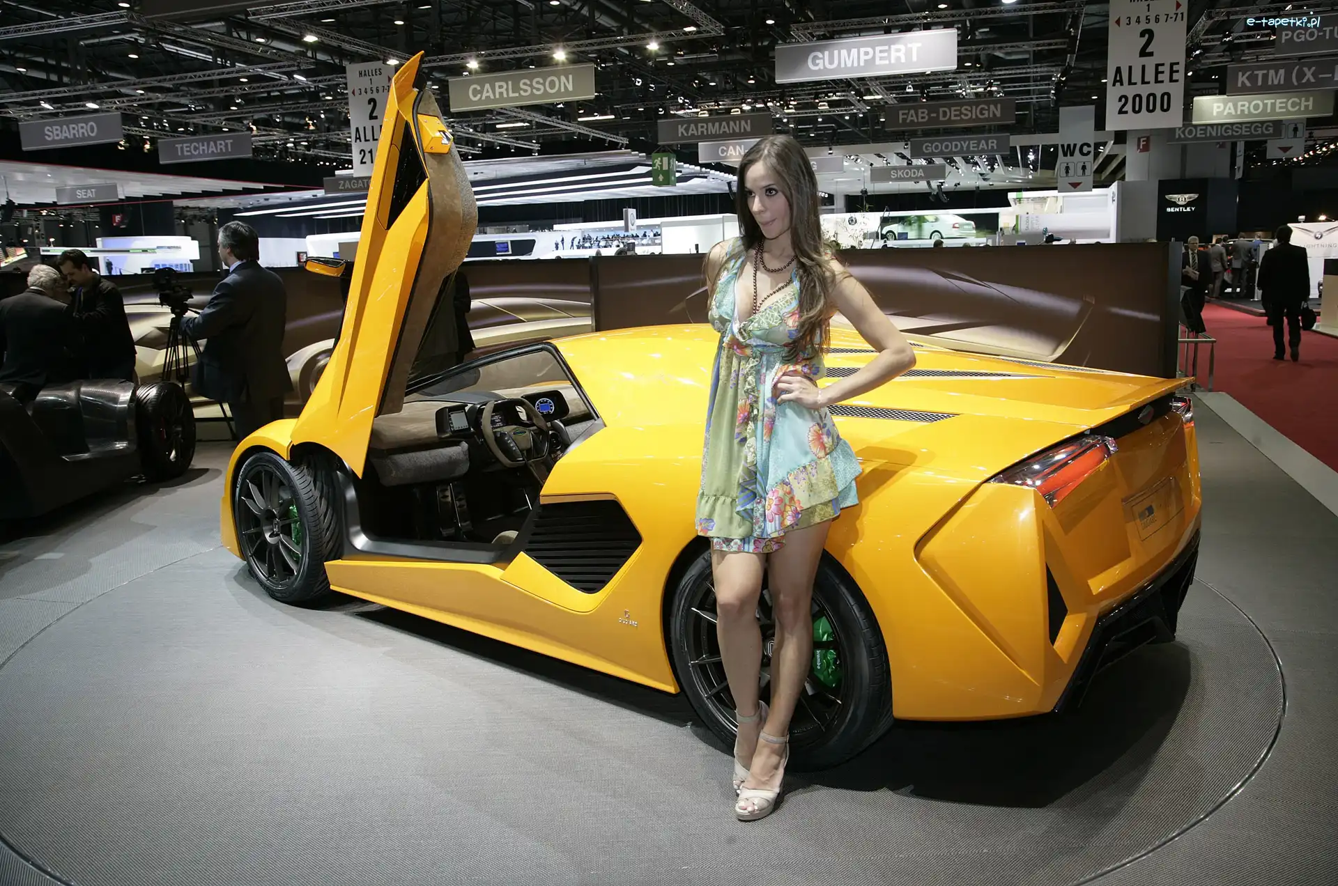 Giugiaro, Modelka, Frazer-Nash, Italdesign