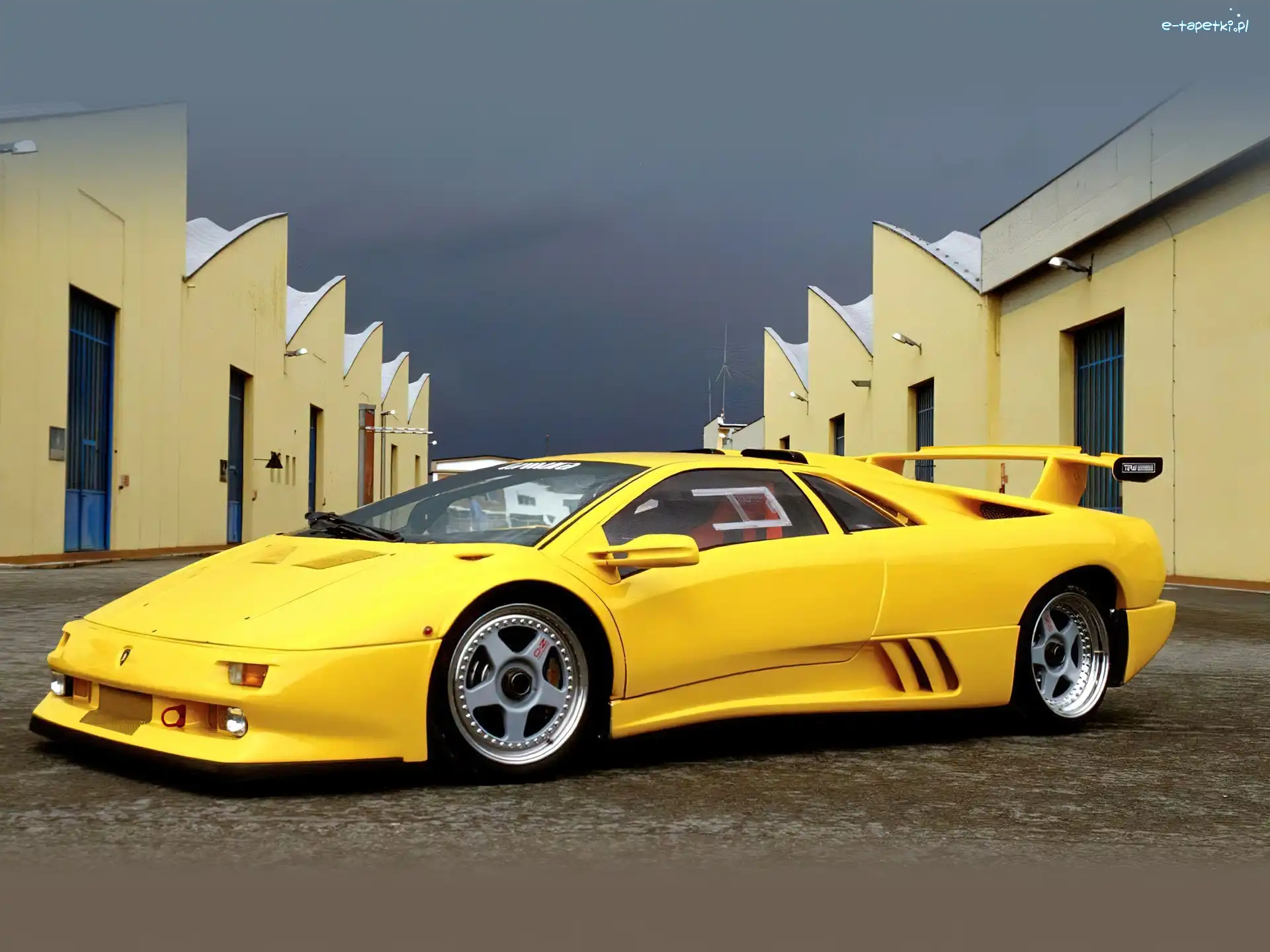 Lamborghini Diablo, Samochód, Super