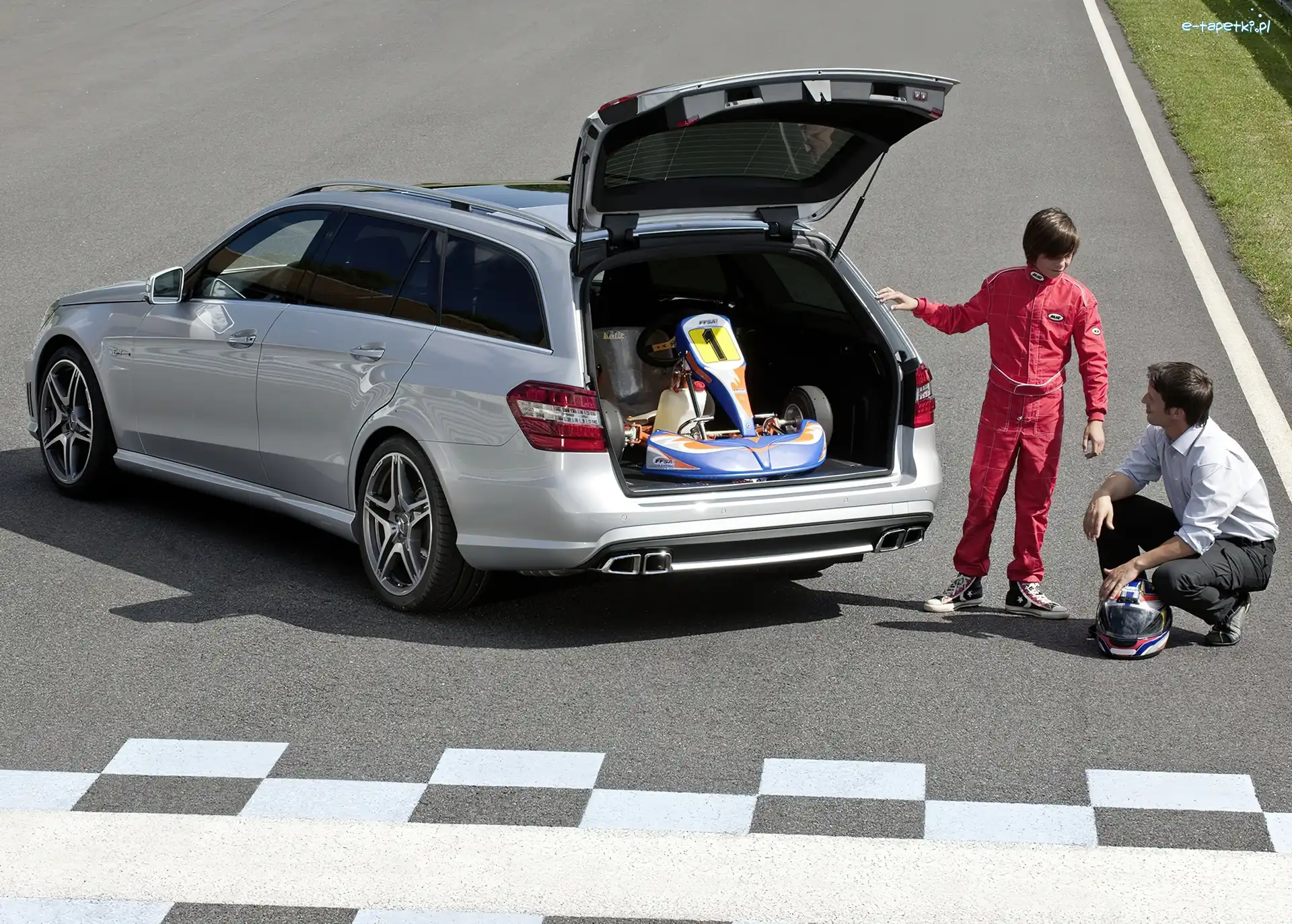 Bagażnik, Pojemny, Mercedes Benz E63