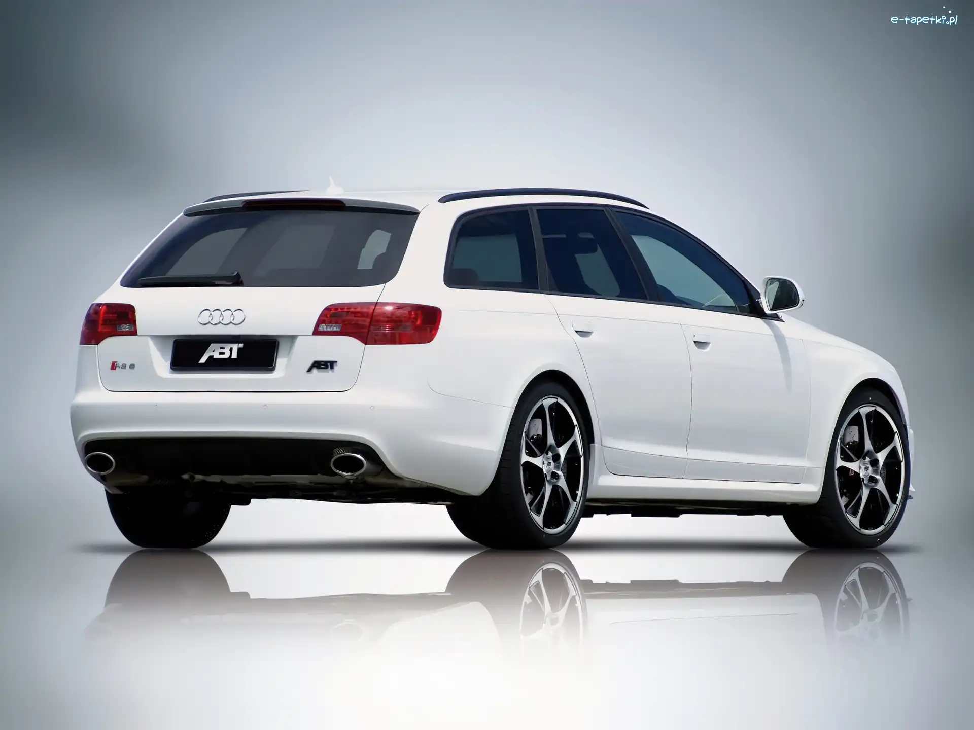 Audi RS6, Białe