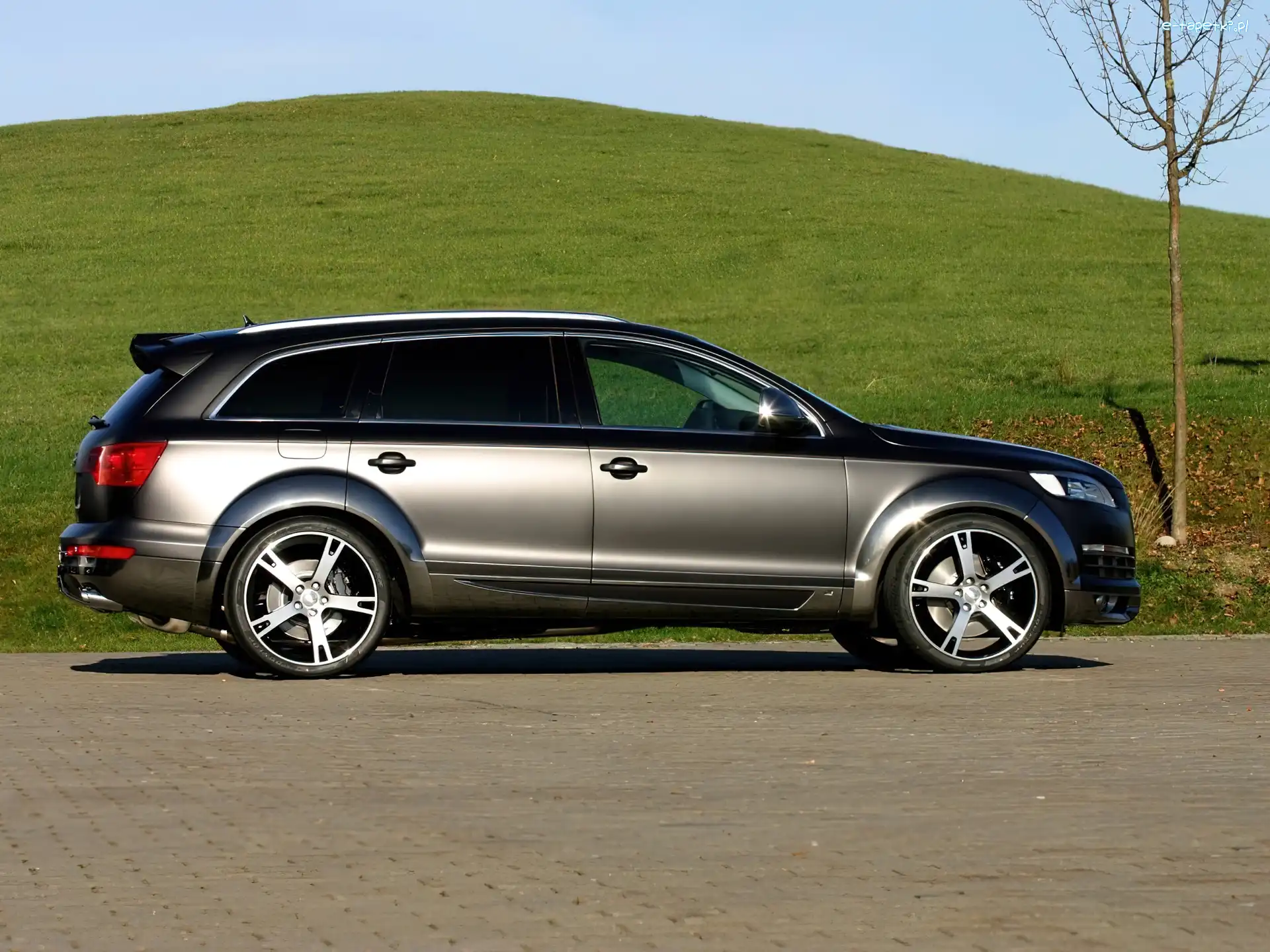 Opon, Profil, Audi Q7