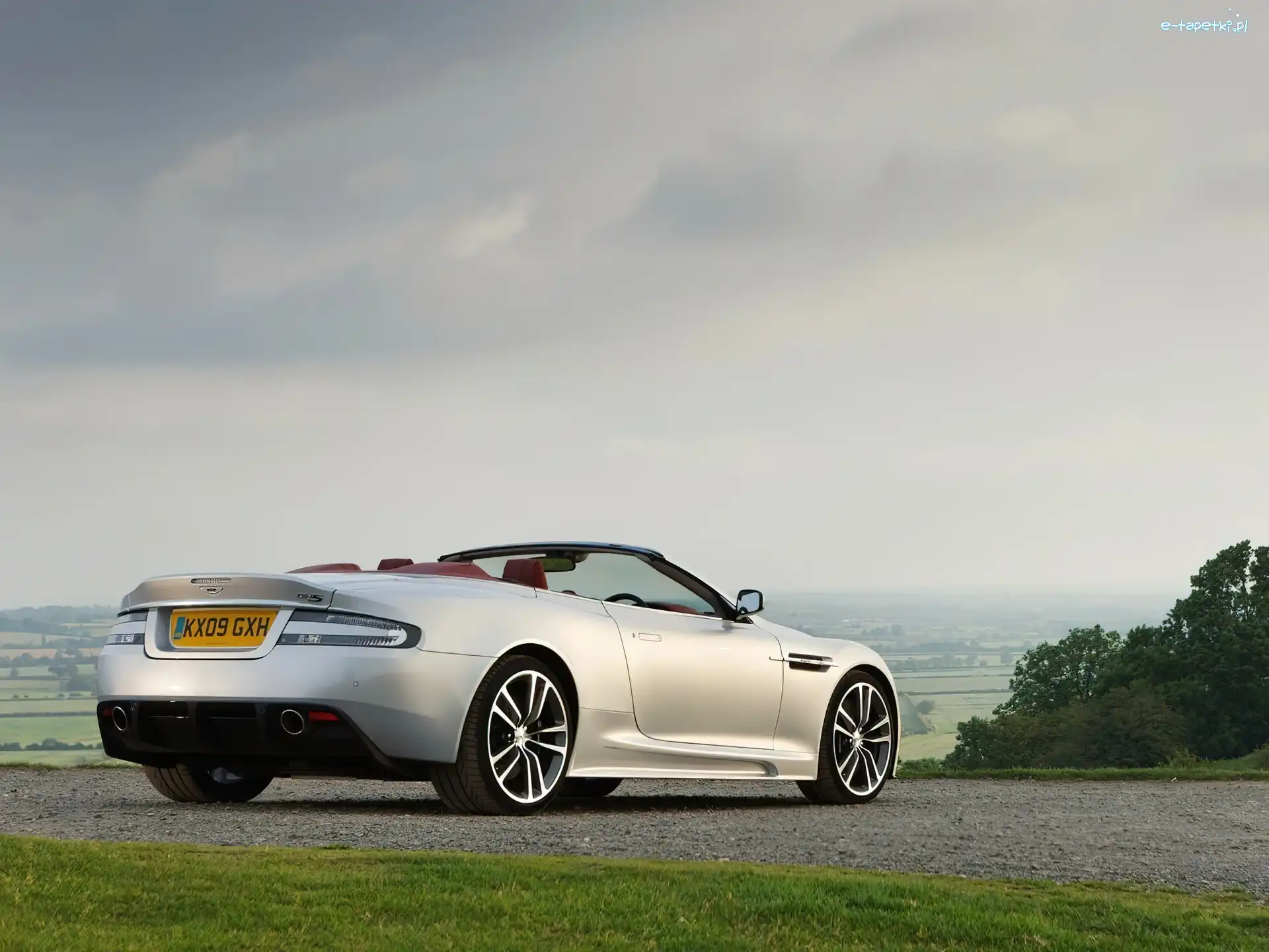 Wydechowy, Układ, Aston Martin DBS Volante