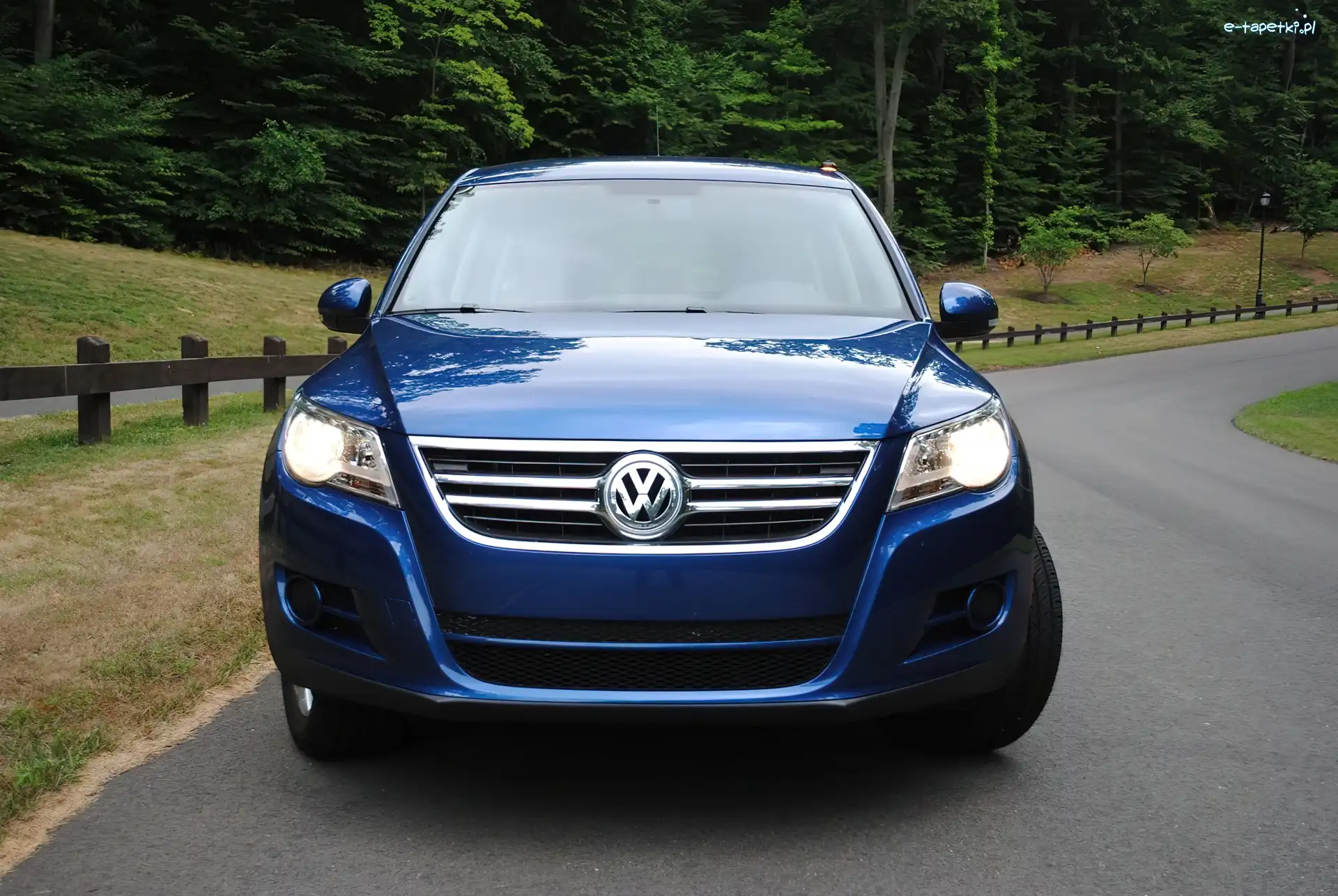 Ksenony, Volkswagen Tiguan, Przód