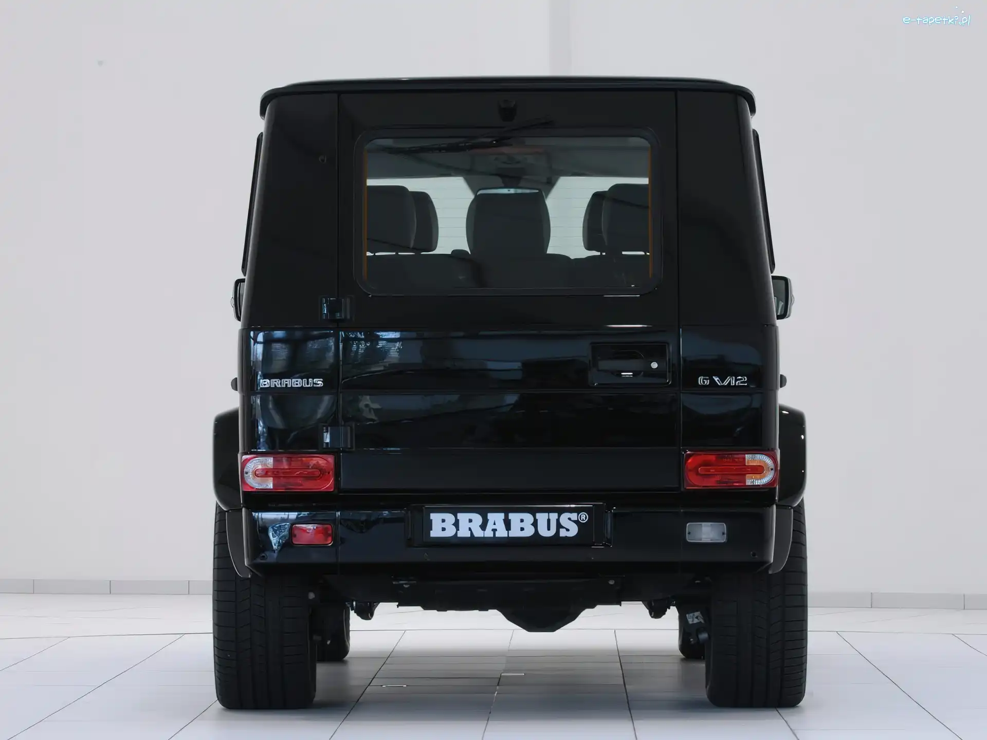 V12, Mercedes G