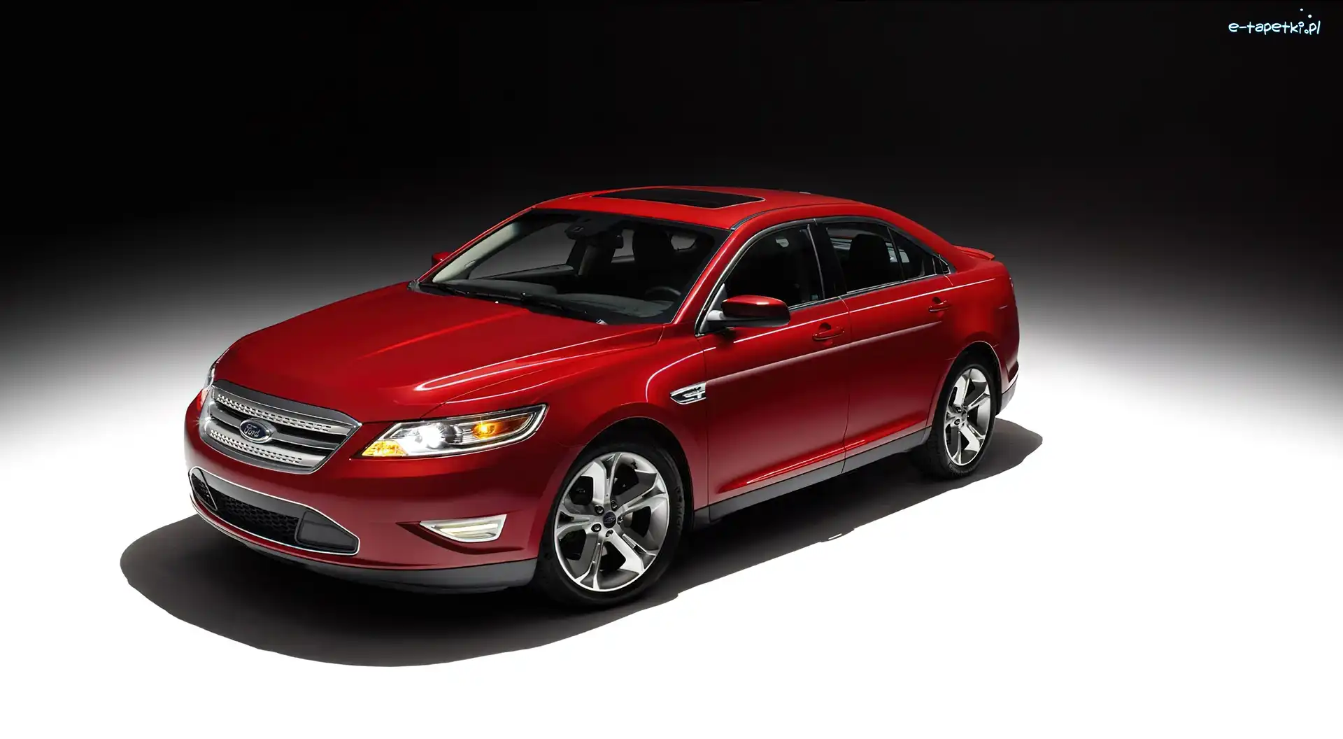 Sedan, Ford Taurus, Czerwony