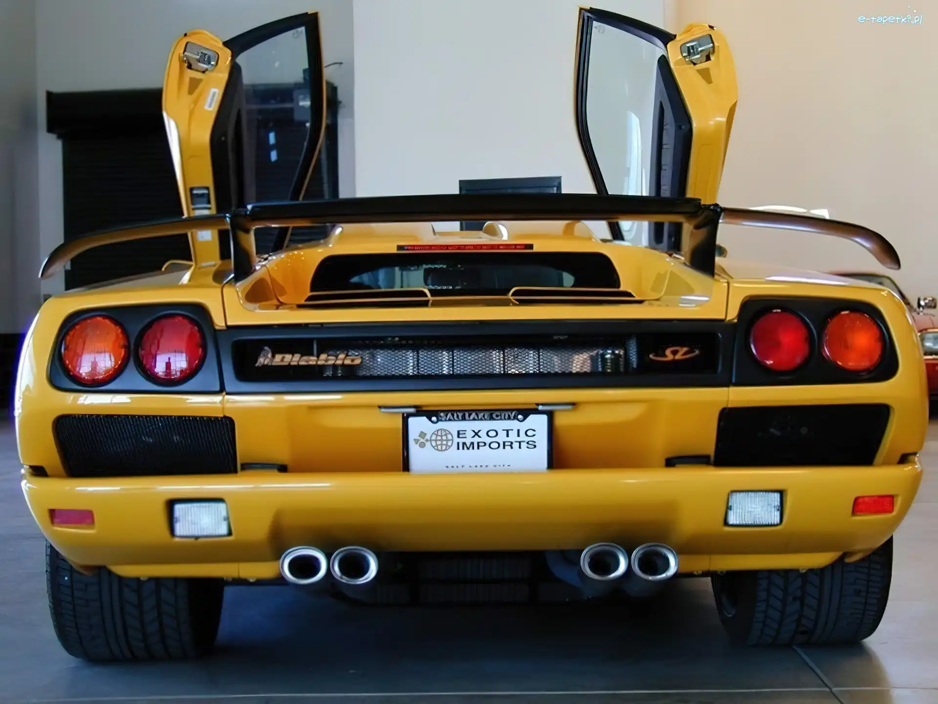 Lamborghini Diablo SV, Tył