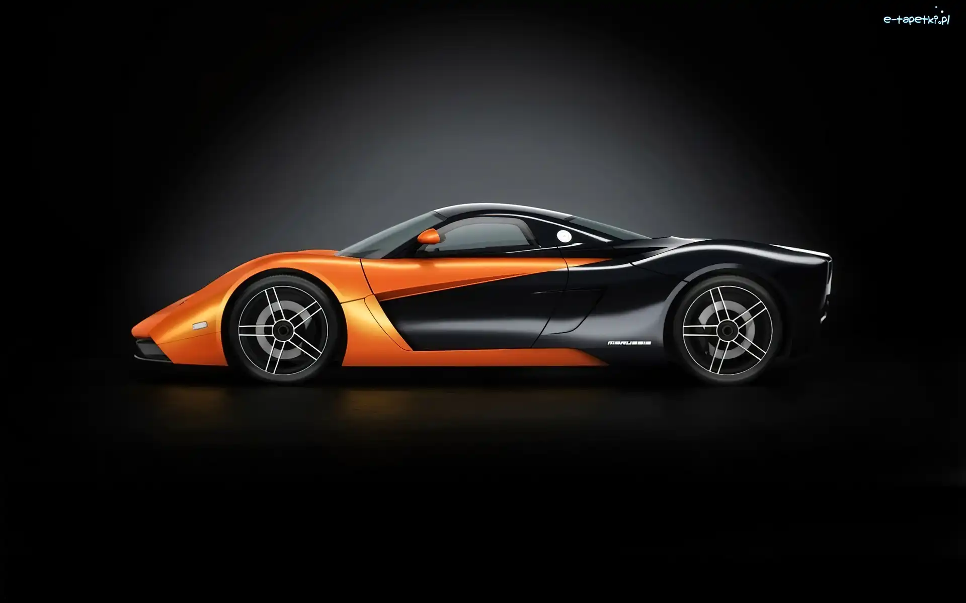 Marussia B1, Strona, Lewa
