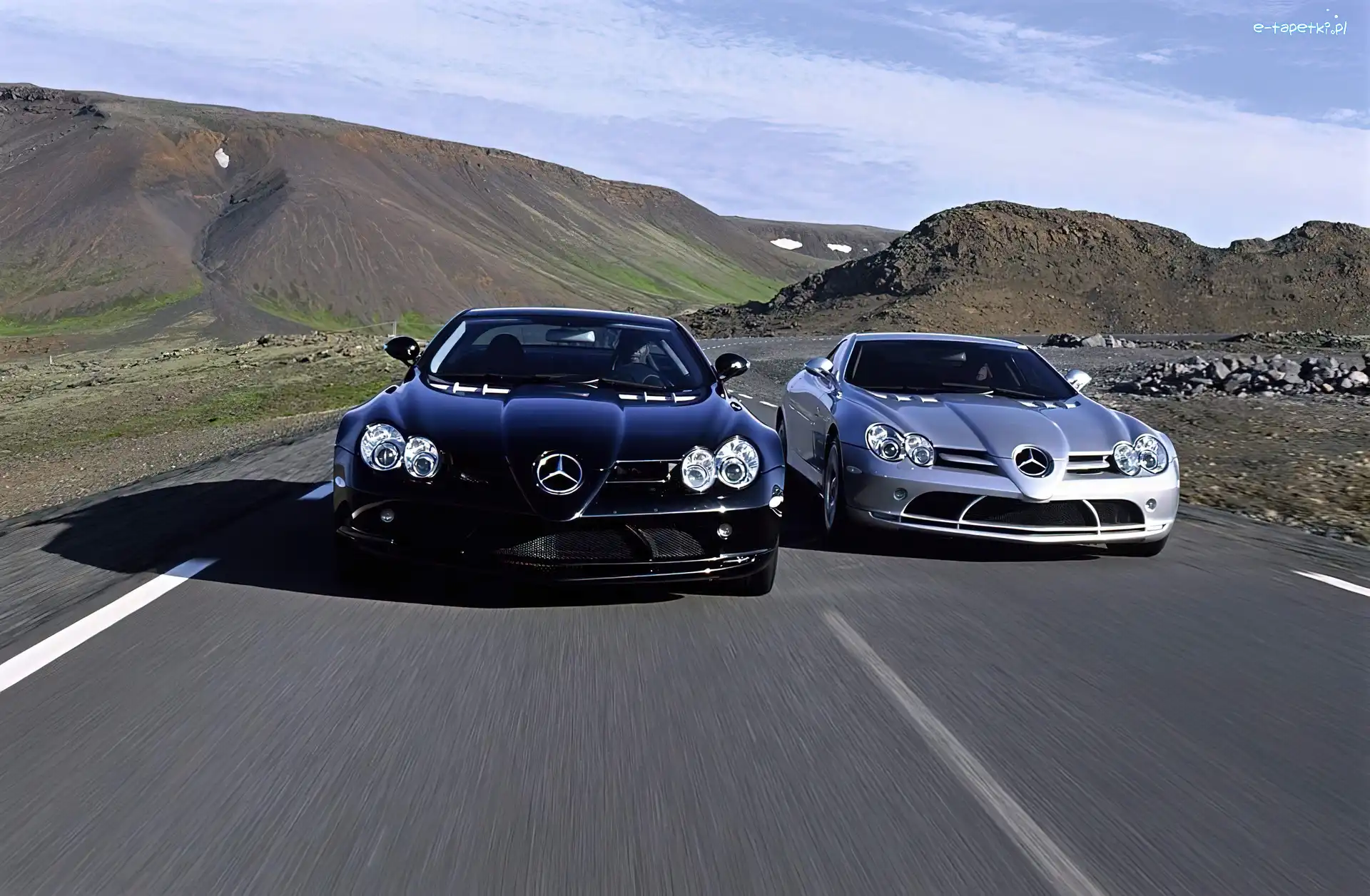 Mercedesy SLR, Srebrny, Czarny