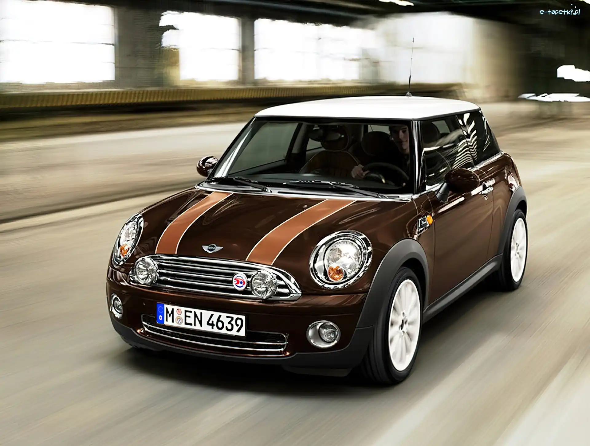 Mini Cooper, Metalik, Brązowy