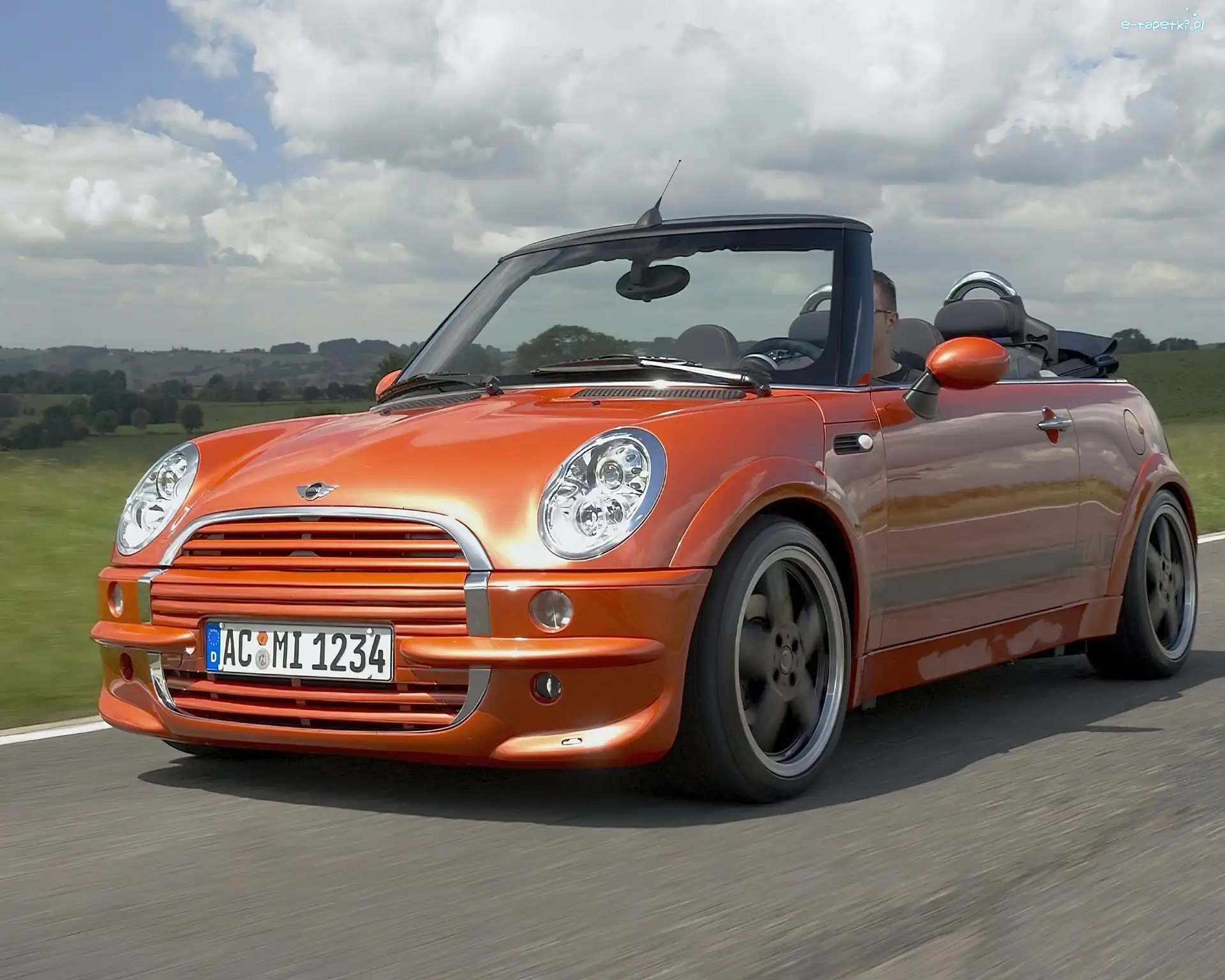 Mini Cabrio, Pomarańczowe