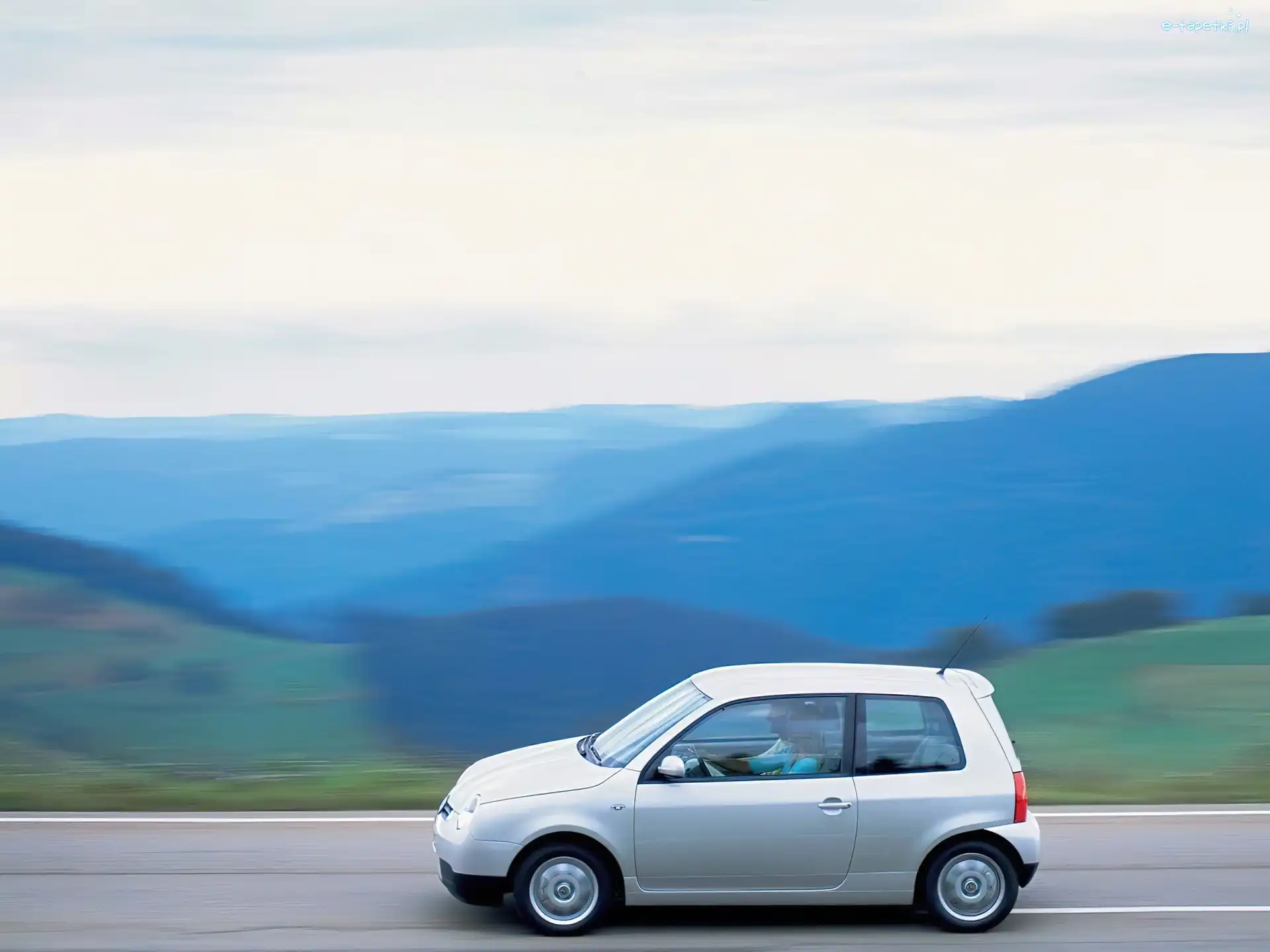 Srebrny, Volkswagen Lupo