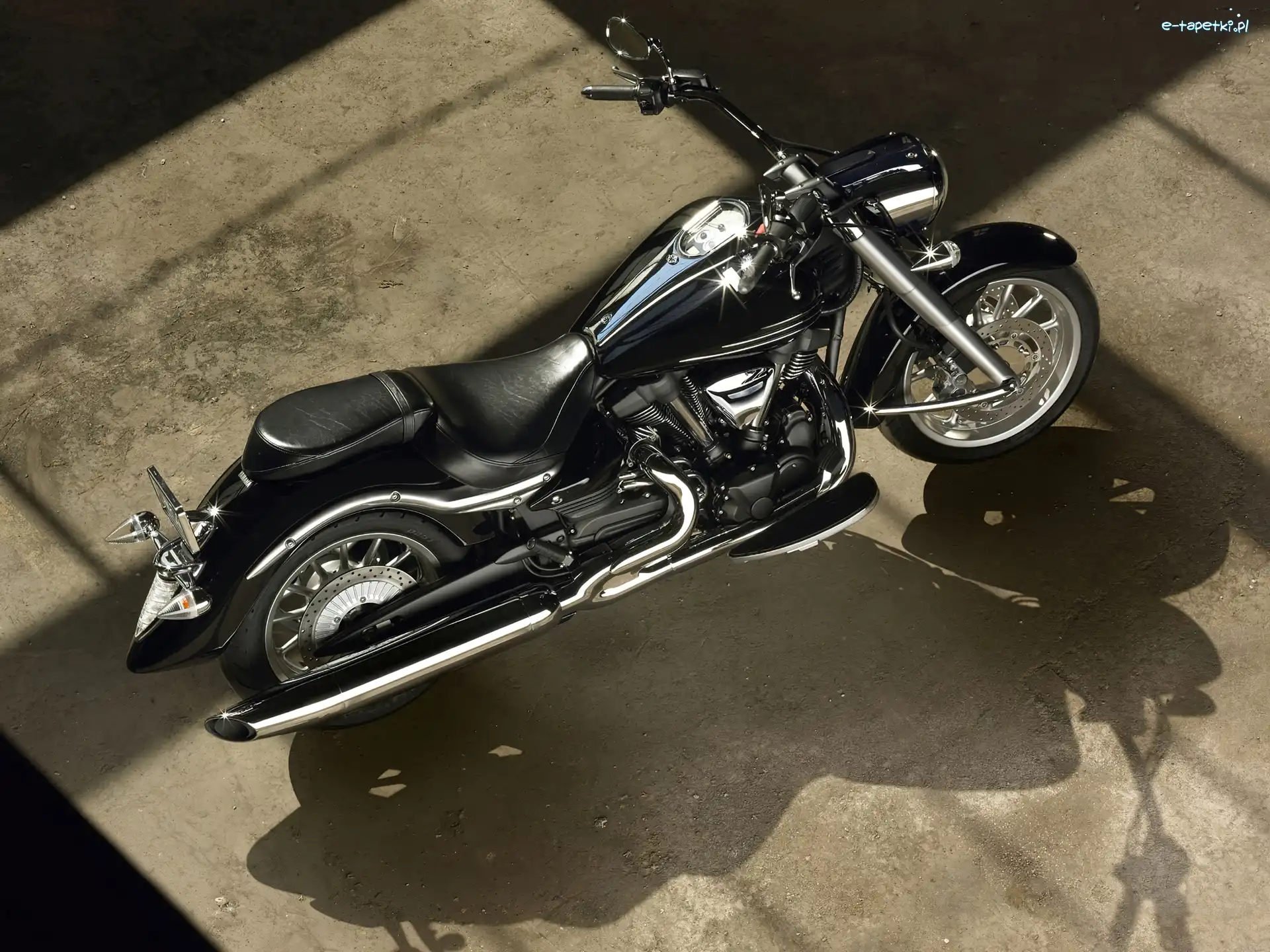 Chrom, Yamaha XV1900A Midnight Star