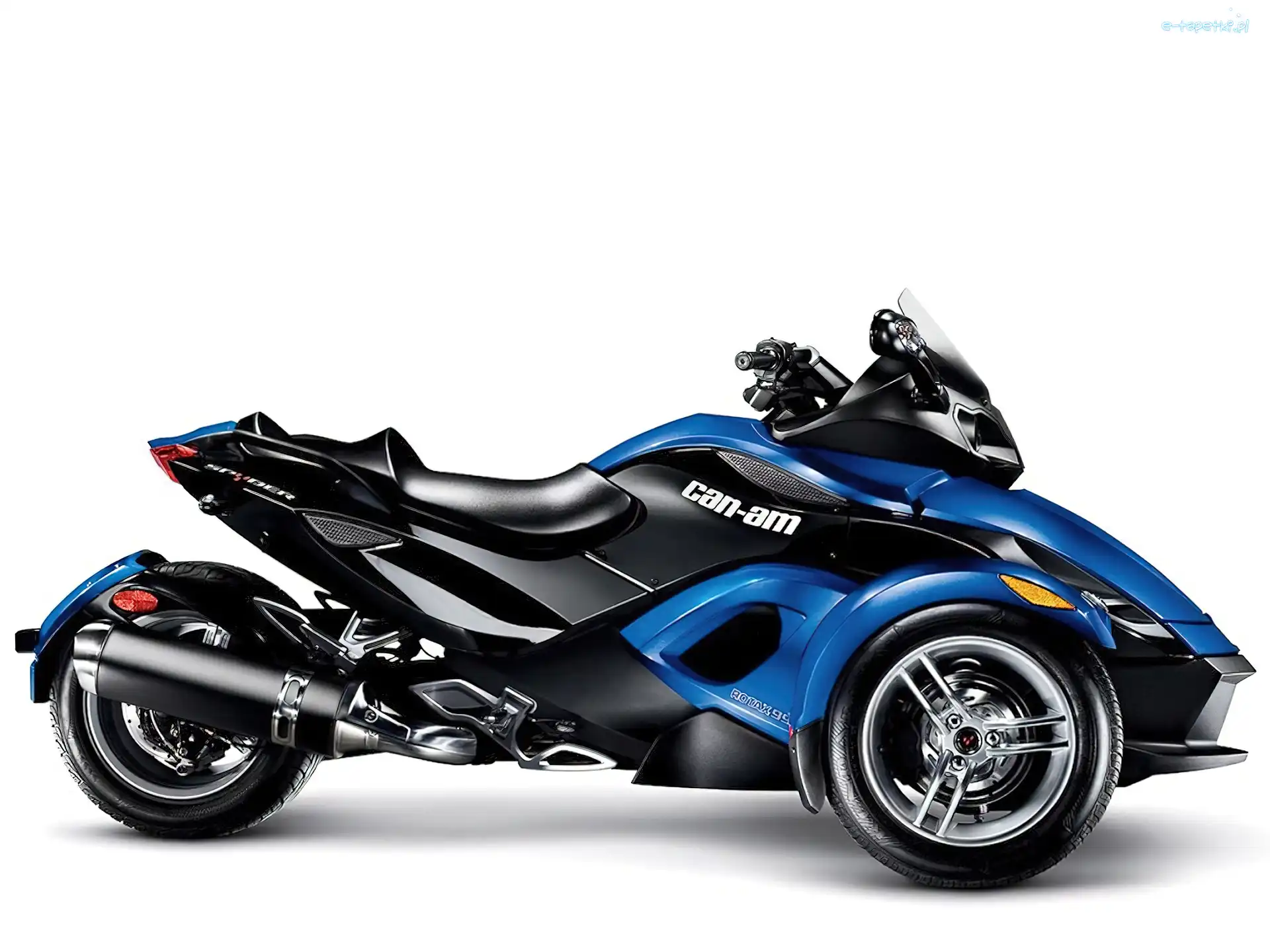 Can-Am Spyder RS, Trójkołowiec
