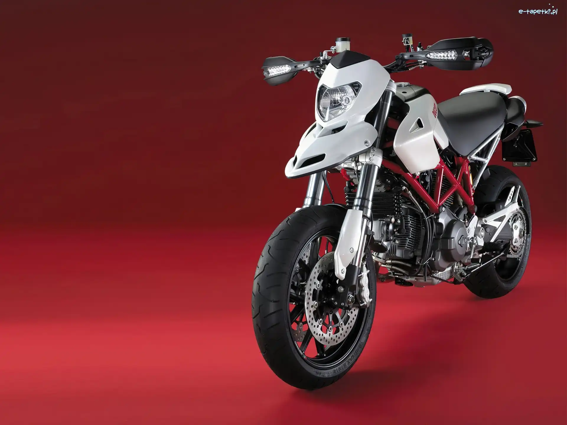 Ducati Hypermotard 1100, Białe