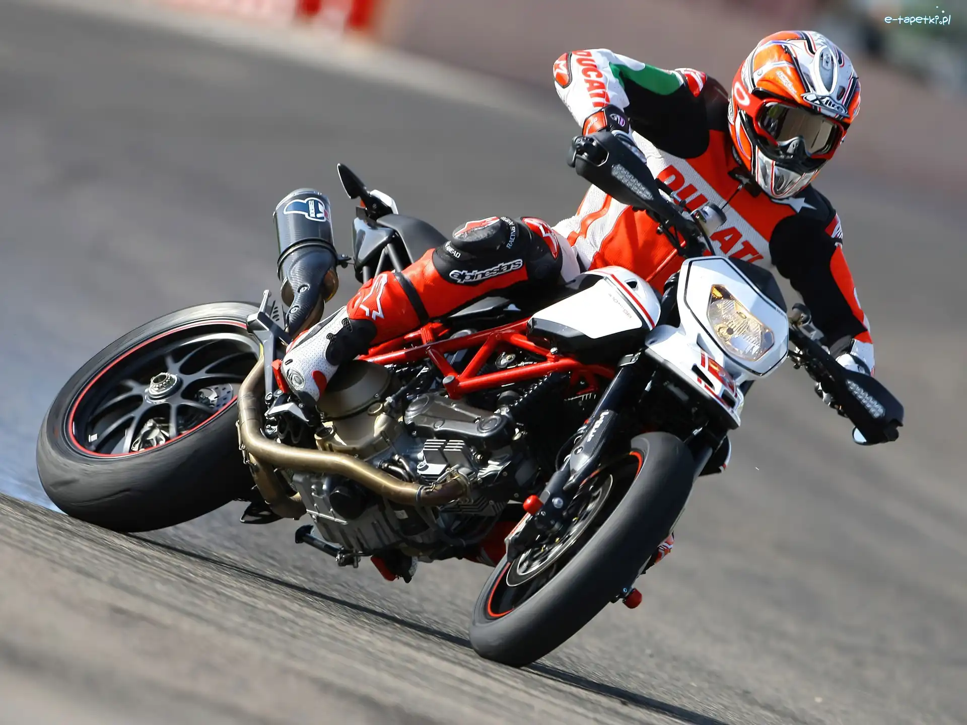 Wyścigowy, Tor, Ducati Hypermotard 1100 Evo