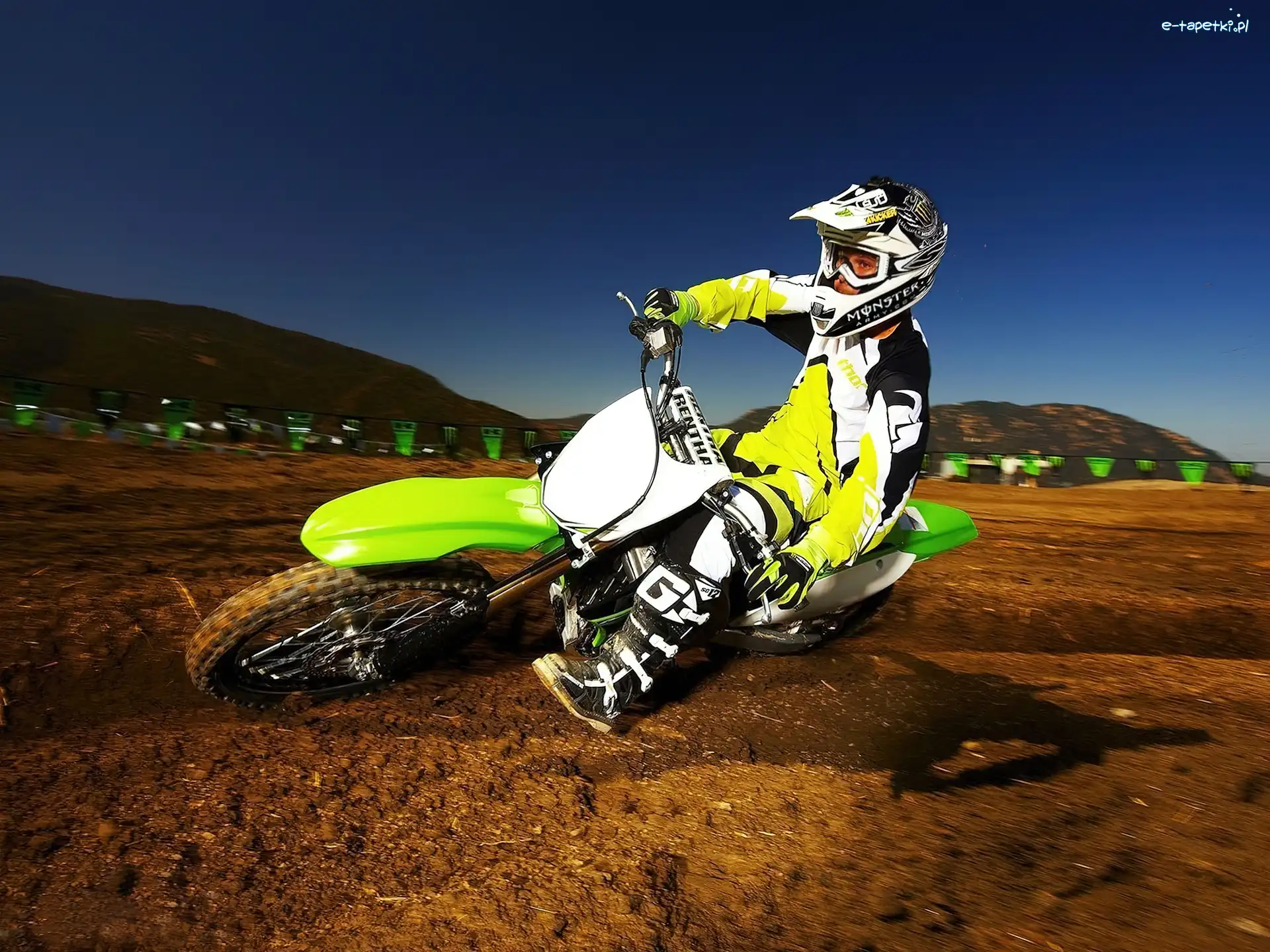 Gazu, Linka, Kawasaki KX450F