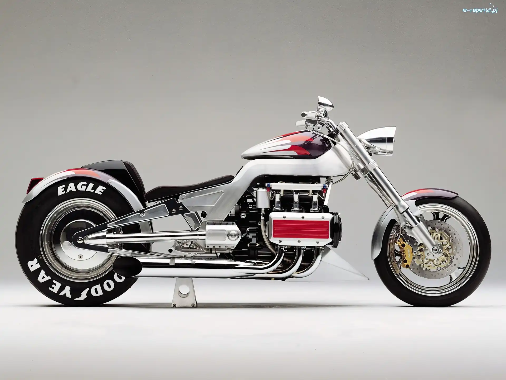 Opony, Masywne, Honda T4