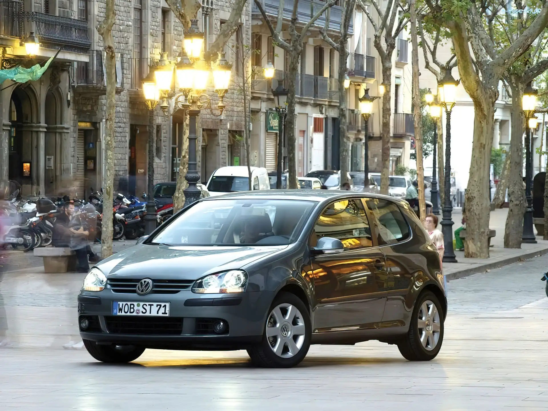 Srebrny, Volkswagen Golf 5