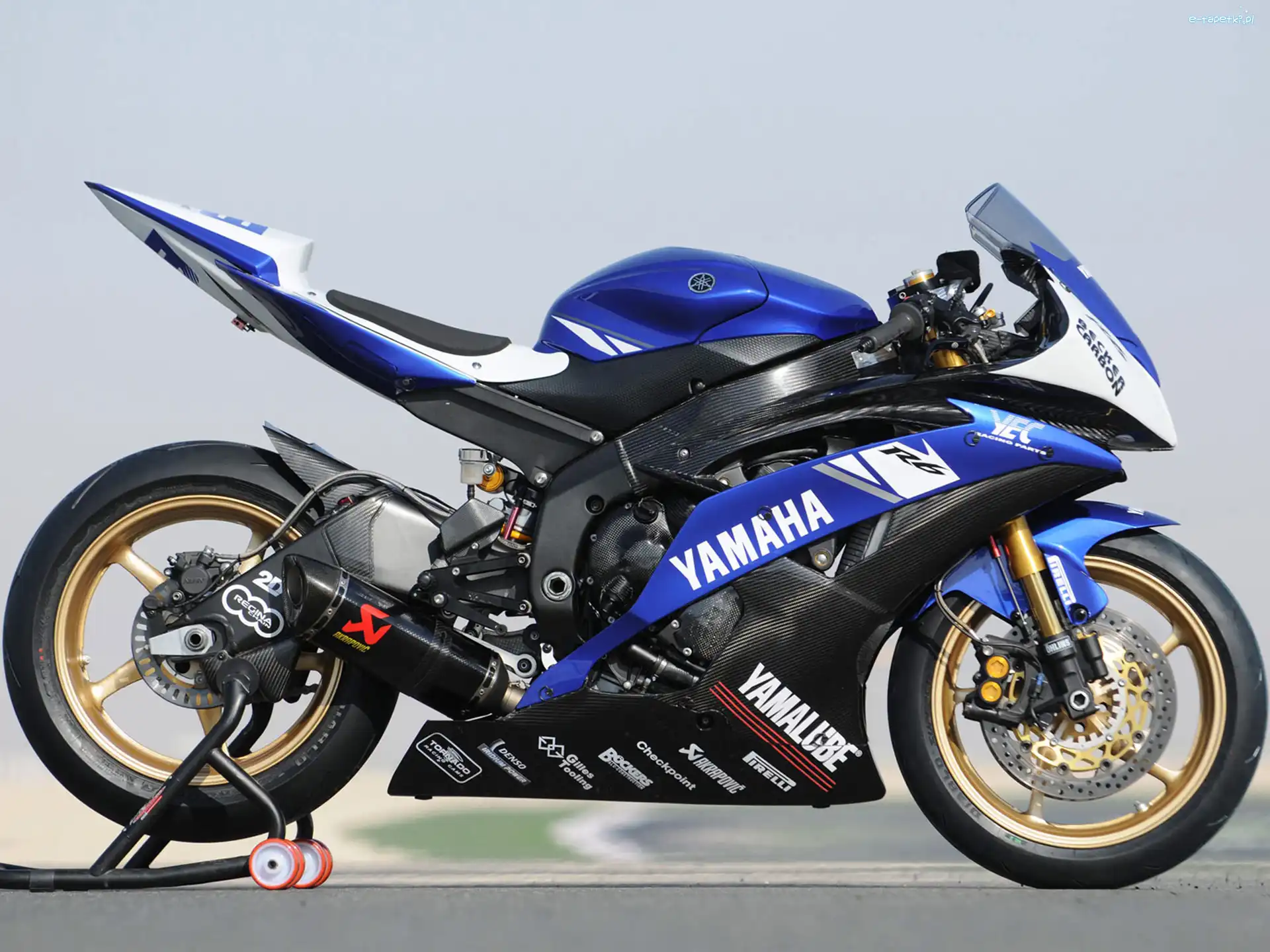 Podnośnik, Yamaha YZF R1
