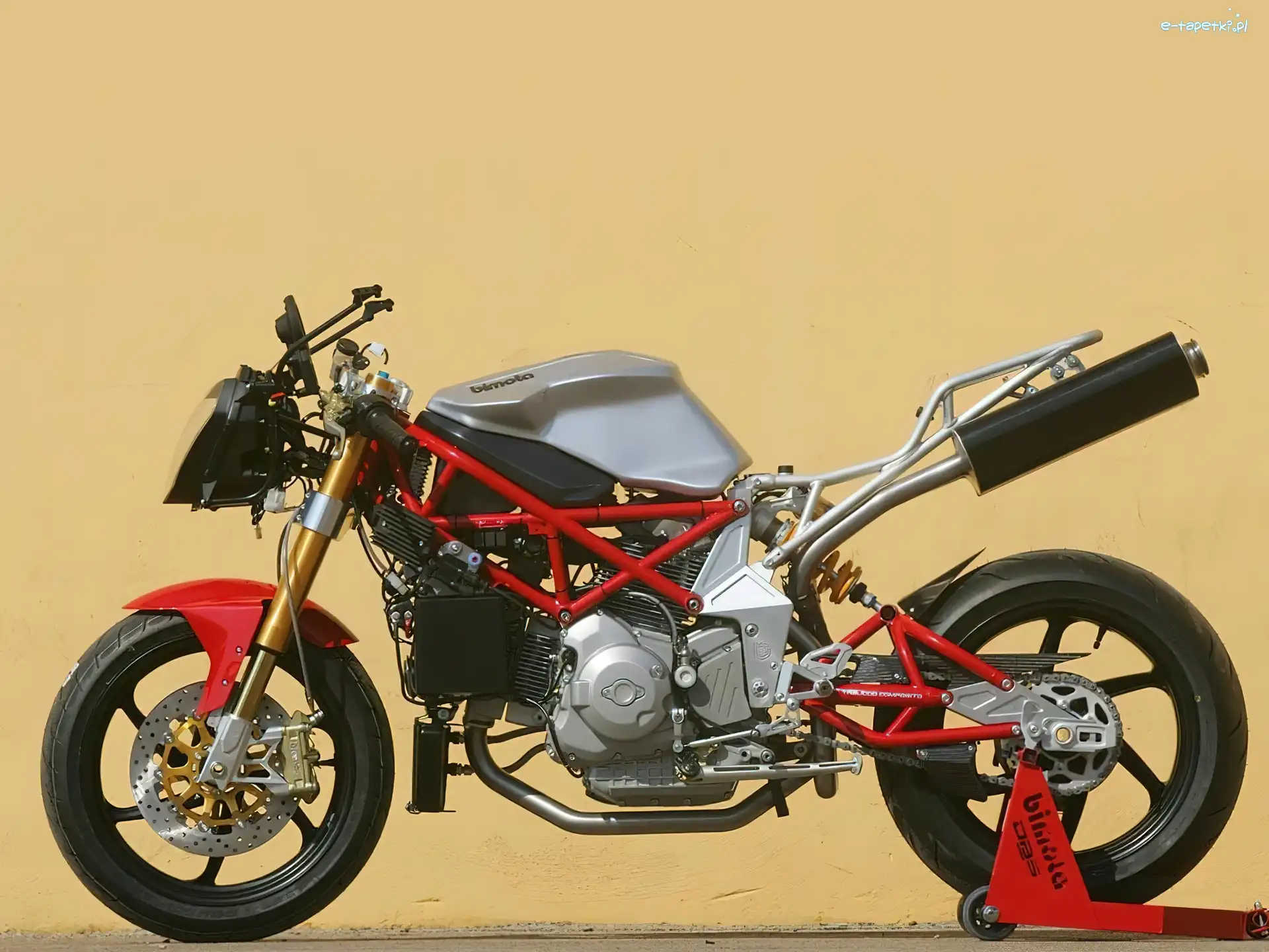 Silnik, Rama, Bimota DB5