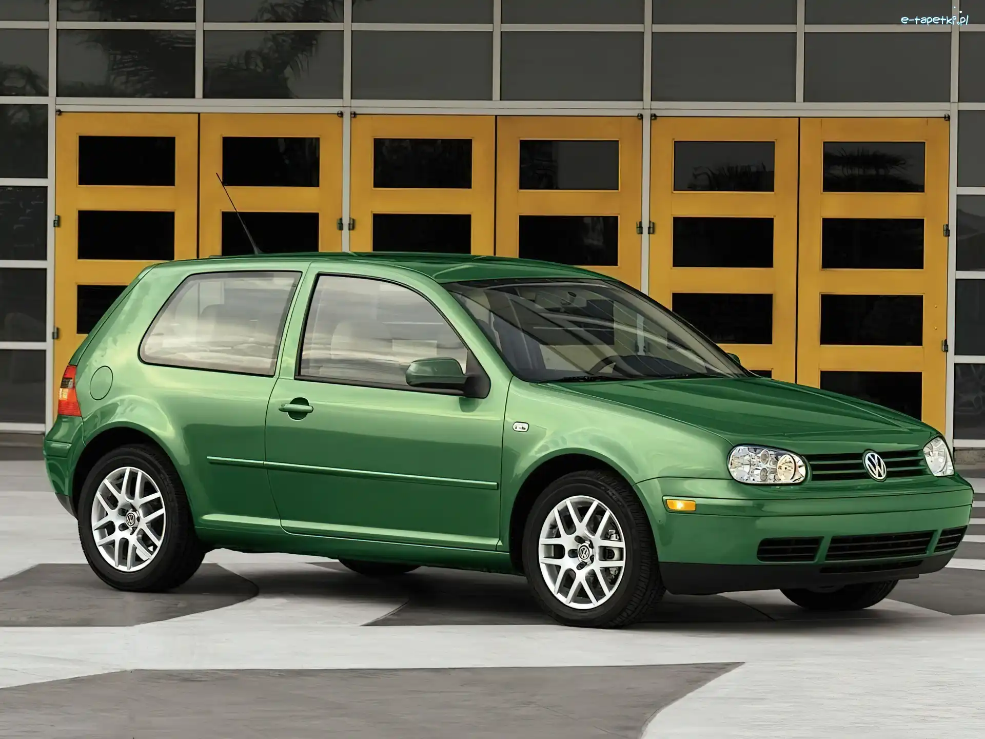 Zielonkawy, Volkswagen Golf 4