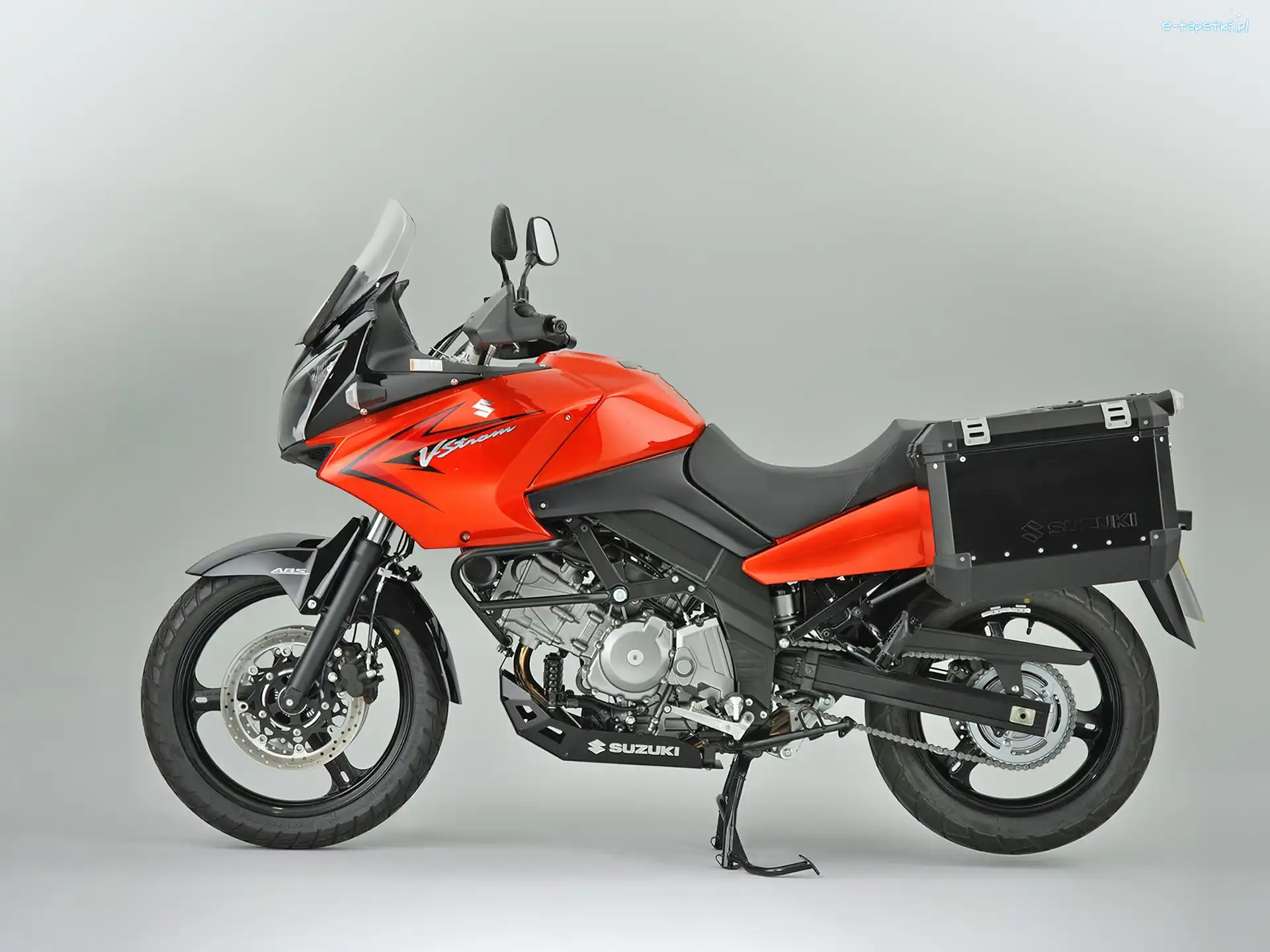 Stopka, Centralna, Suzuki DL650 V-Strom