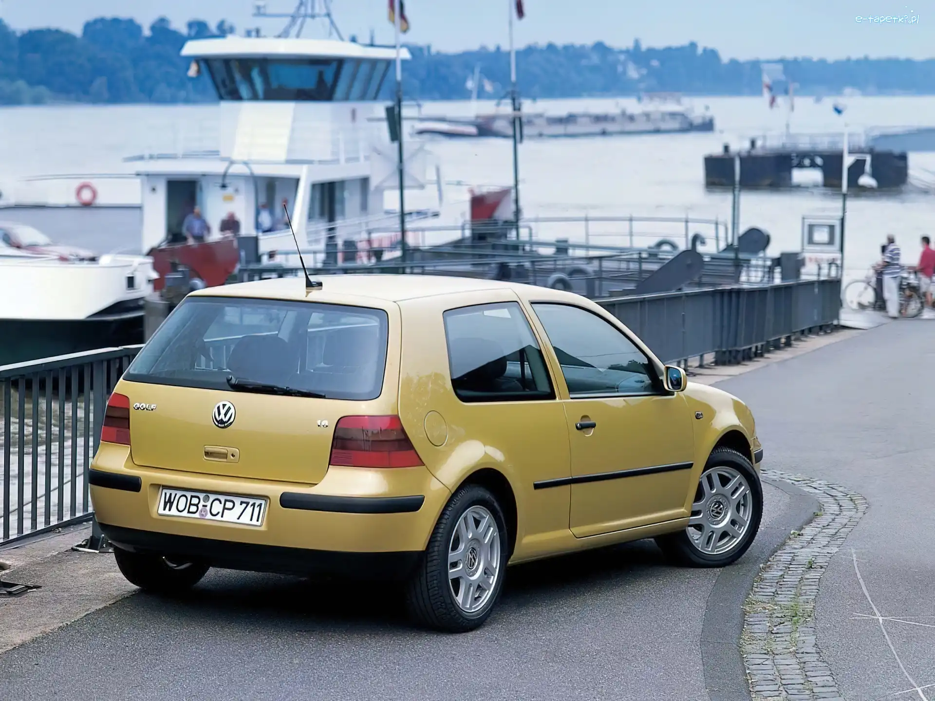 Złoty, Volkswagen Golf 4