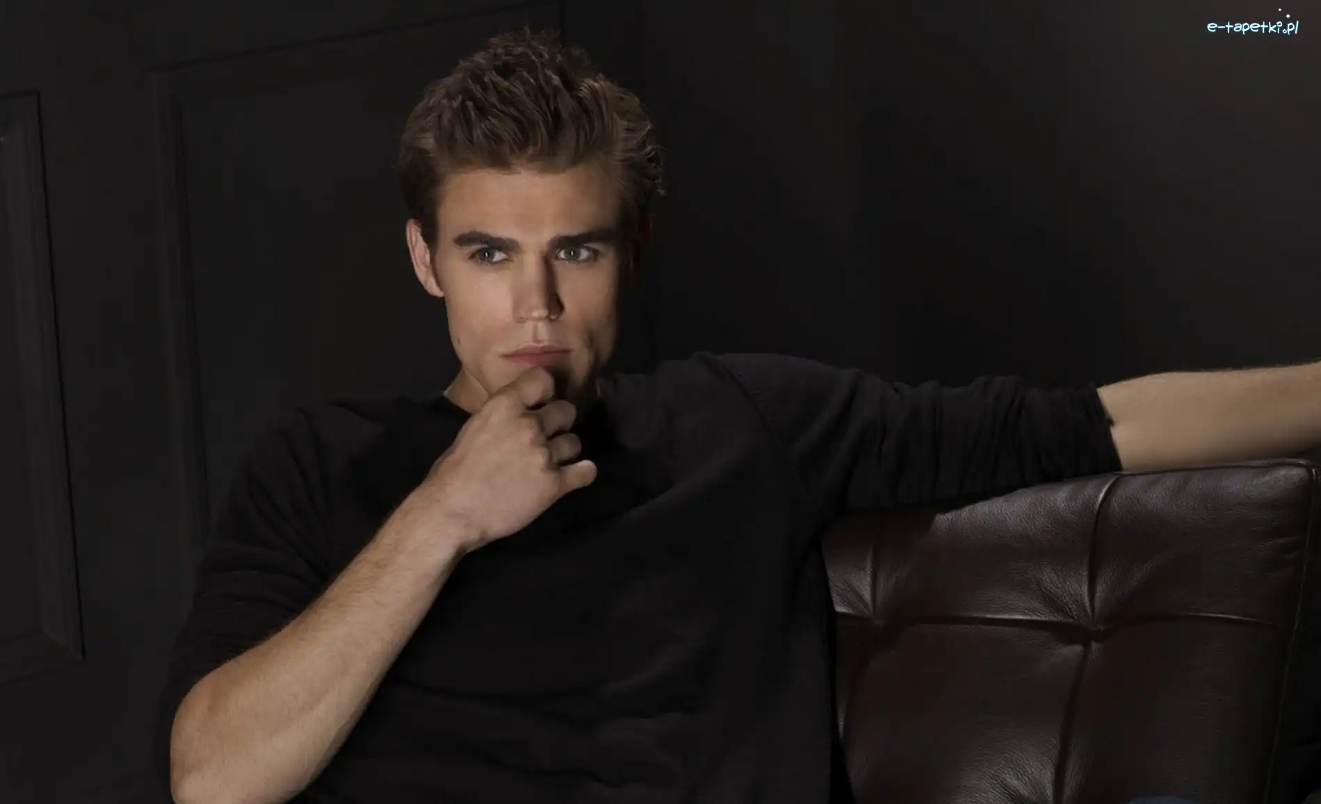 Bluza, Czarna, Paul Wesley