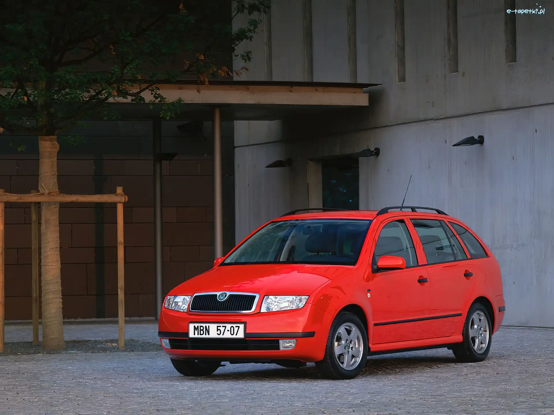 Kombi, Skoda Fabia, Czerwona
