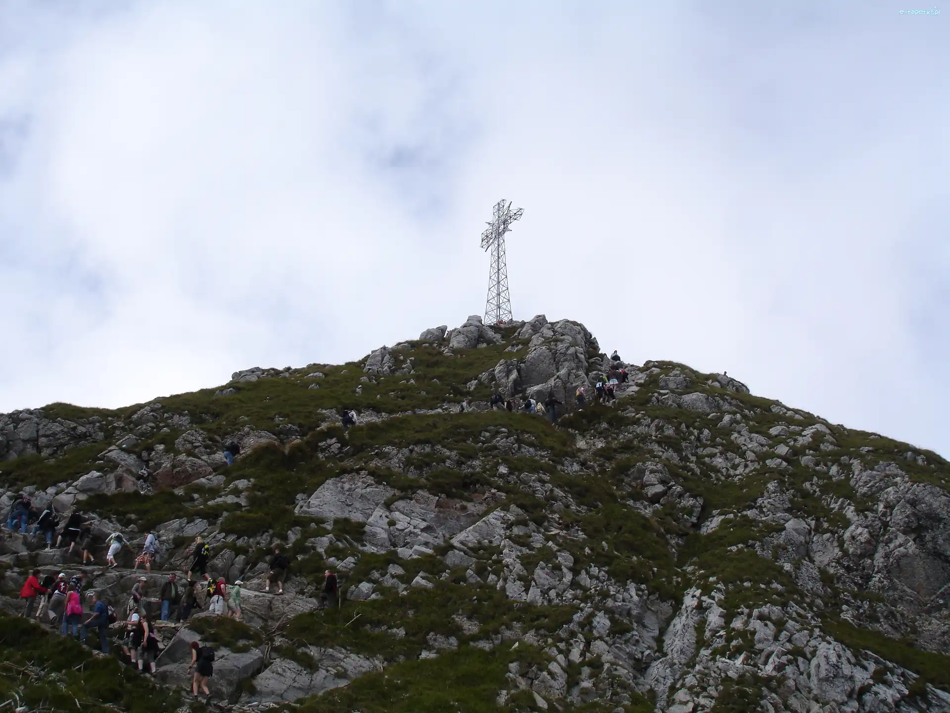 Turyści, Giewont, Krzyż