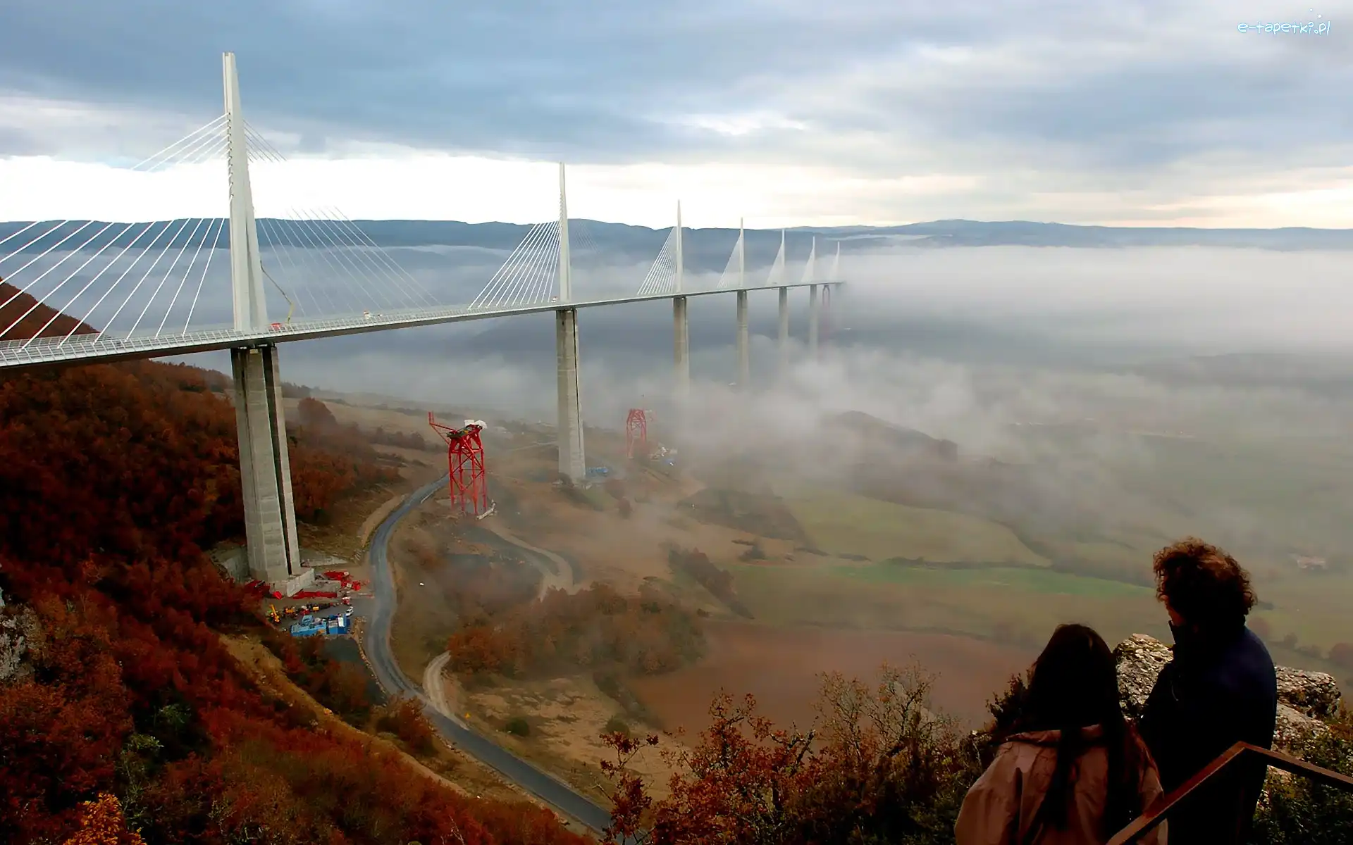 Wiadukt, Chmury, Millau, Francja