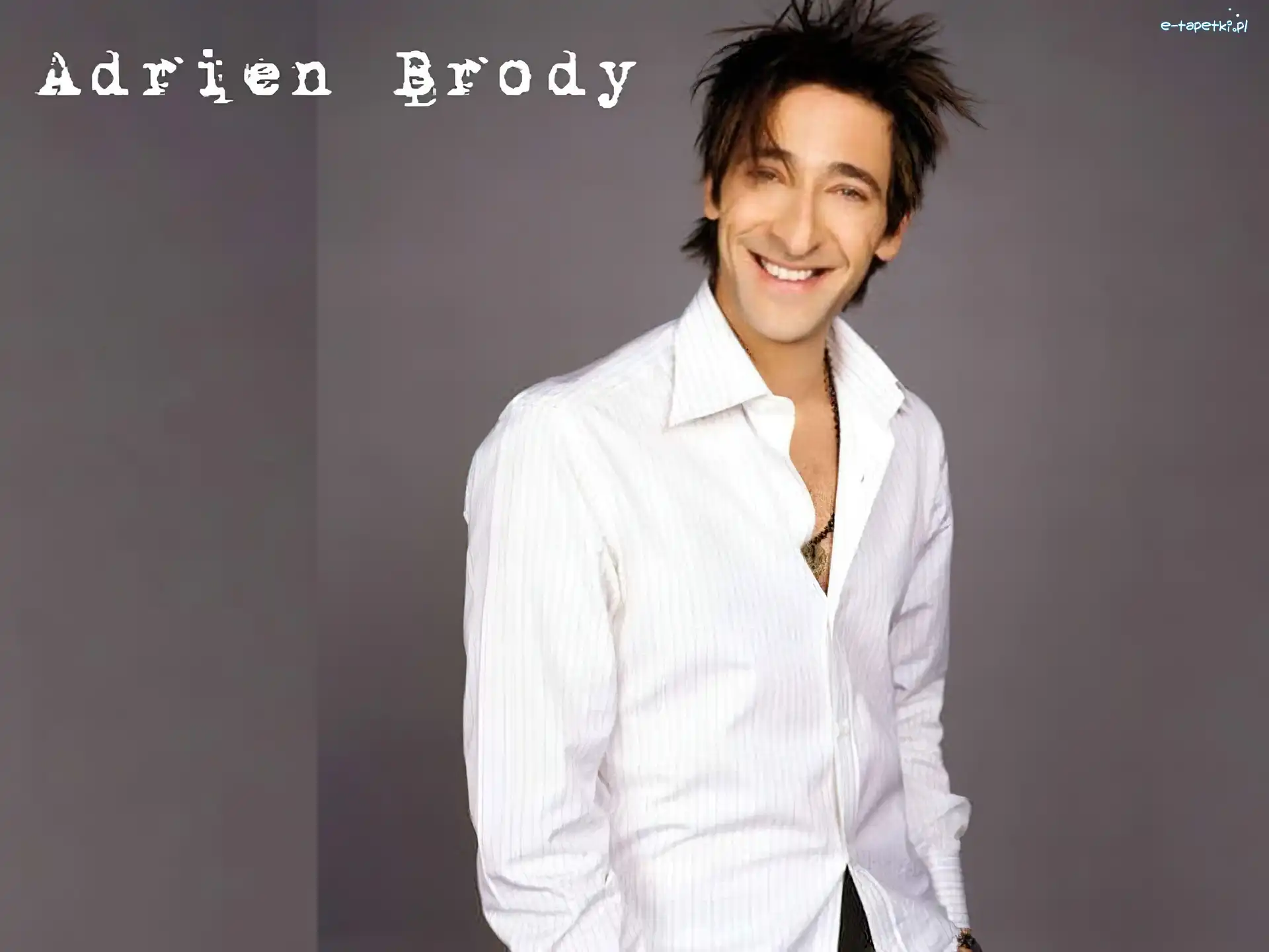 Biała, Uśmiech, Koszula, Adrien Brody