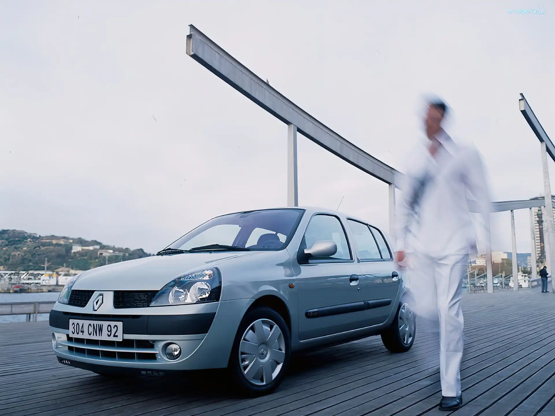 Falstart Clio 2