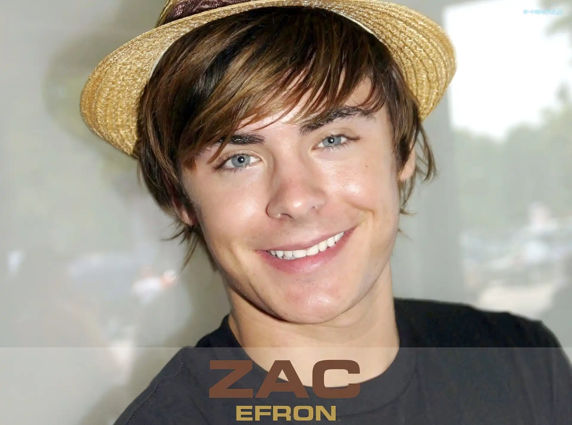 Kapelusz, Zac Efron
