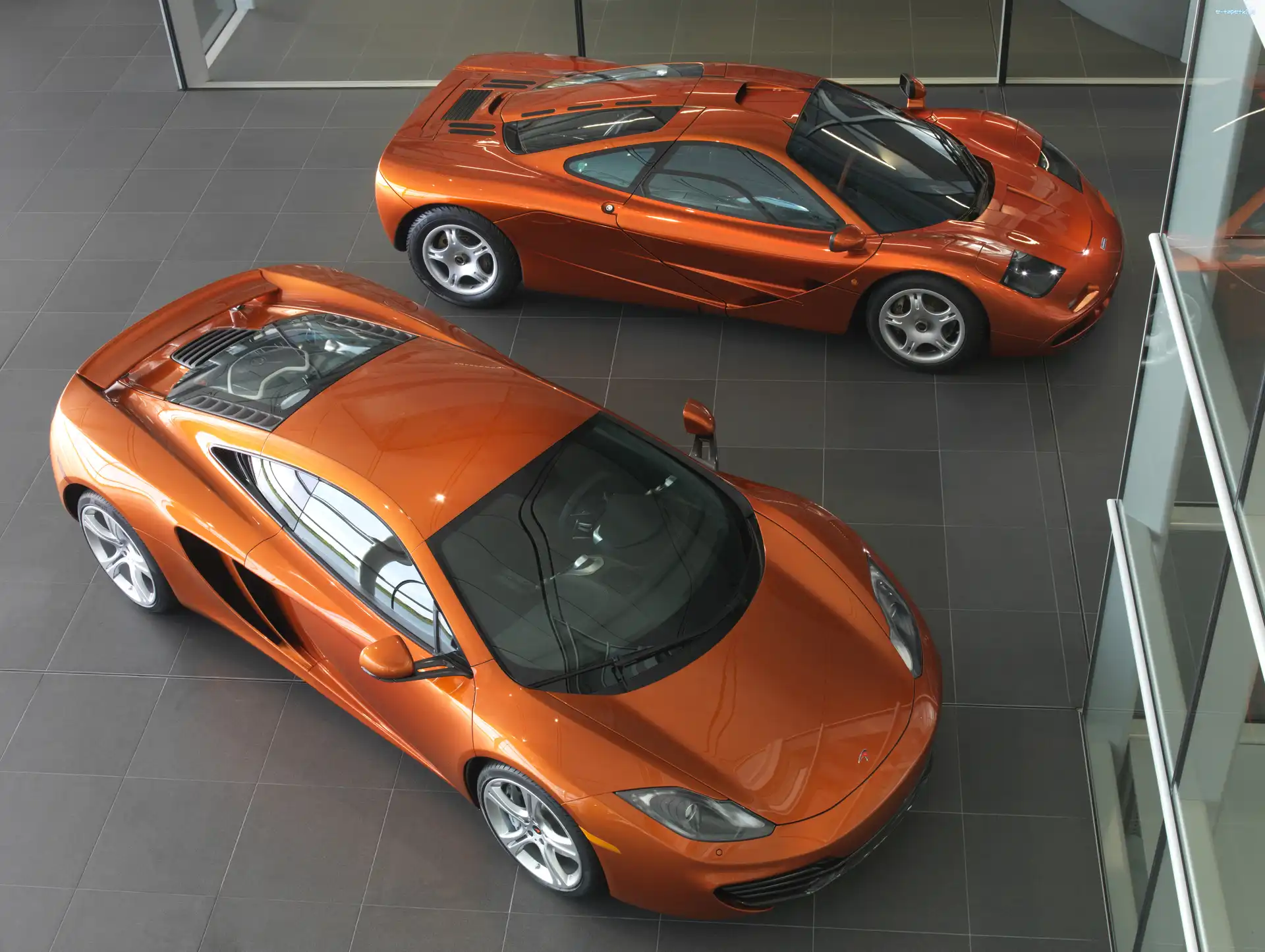 McLaren MP4-12C, Wersja, Nowa