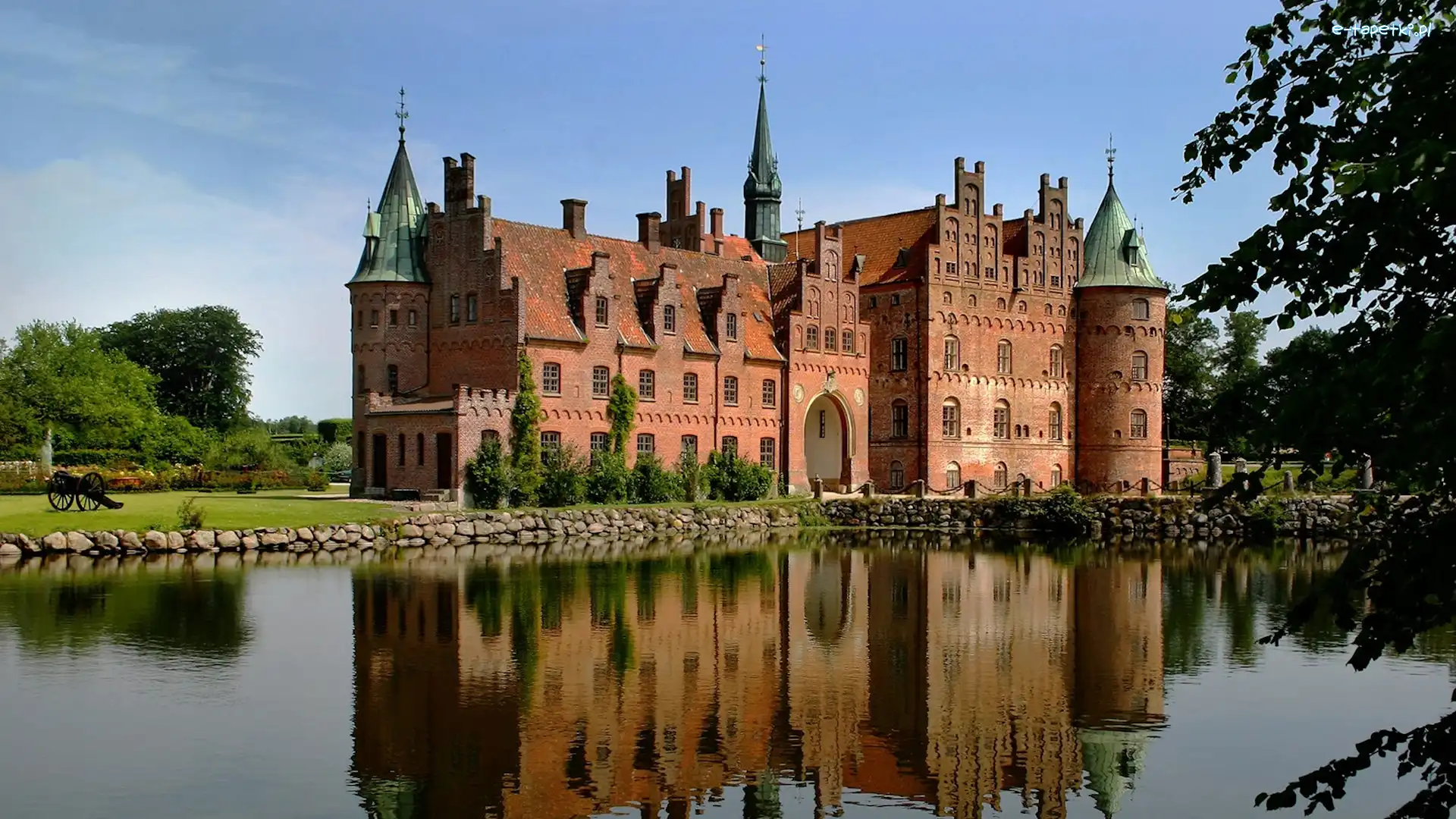 Wyspa Fionia, Odbicie, Kvaerndrup, Dania, Staw, Zamek Egeskov