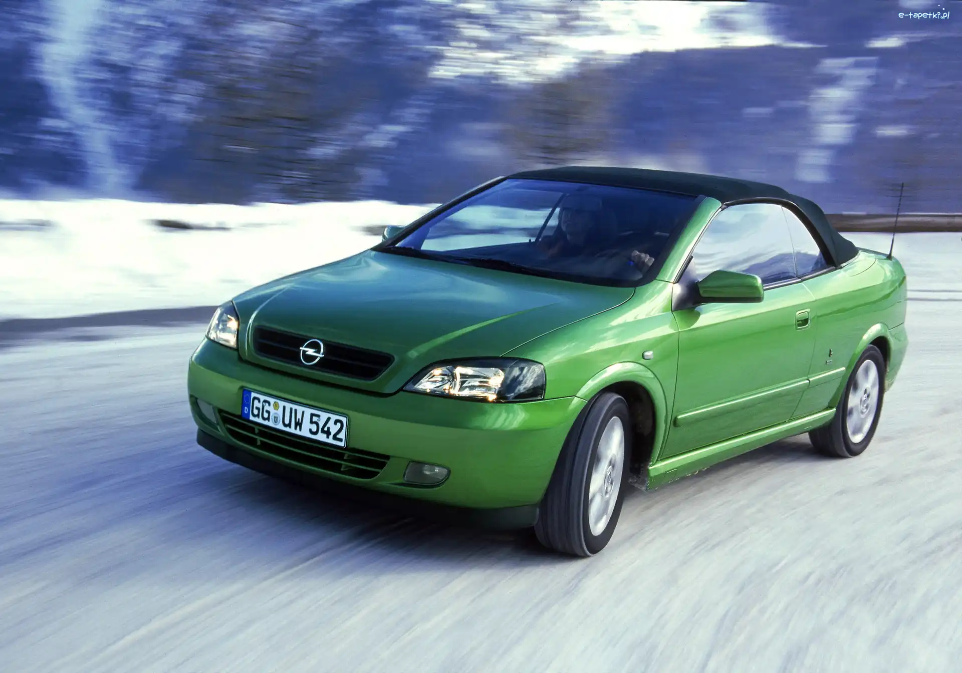 Opel Astra Bertone, Zielony