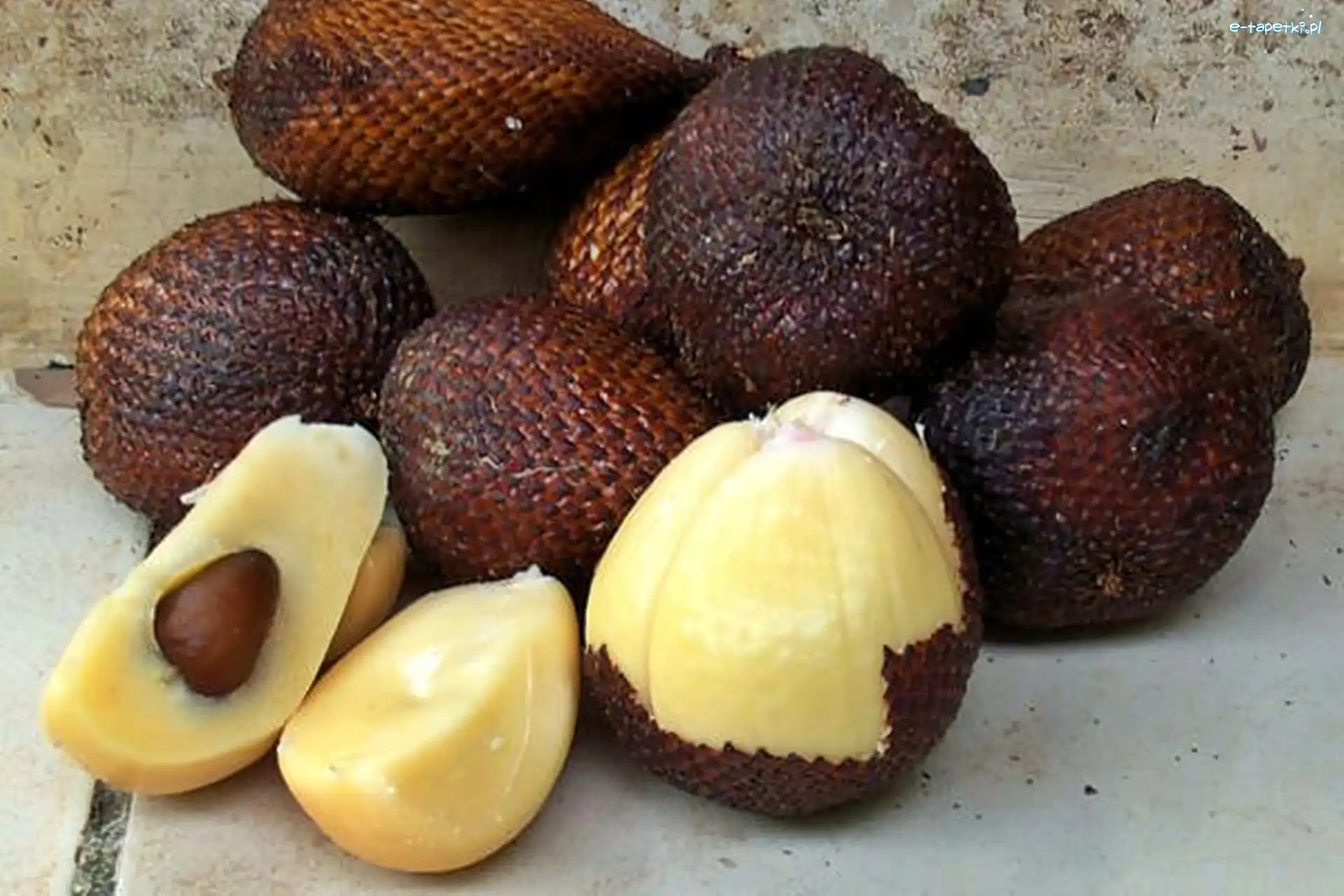Owoce, Salak
